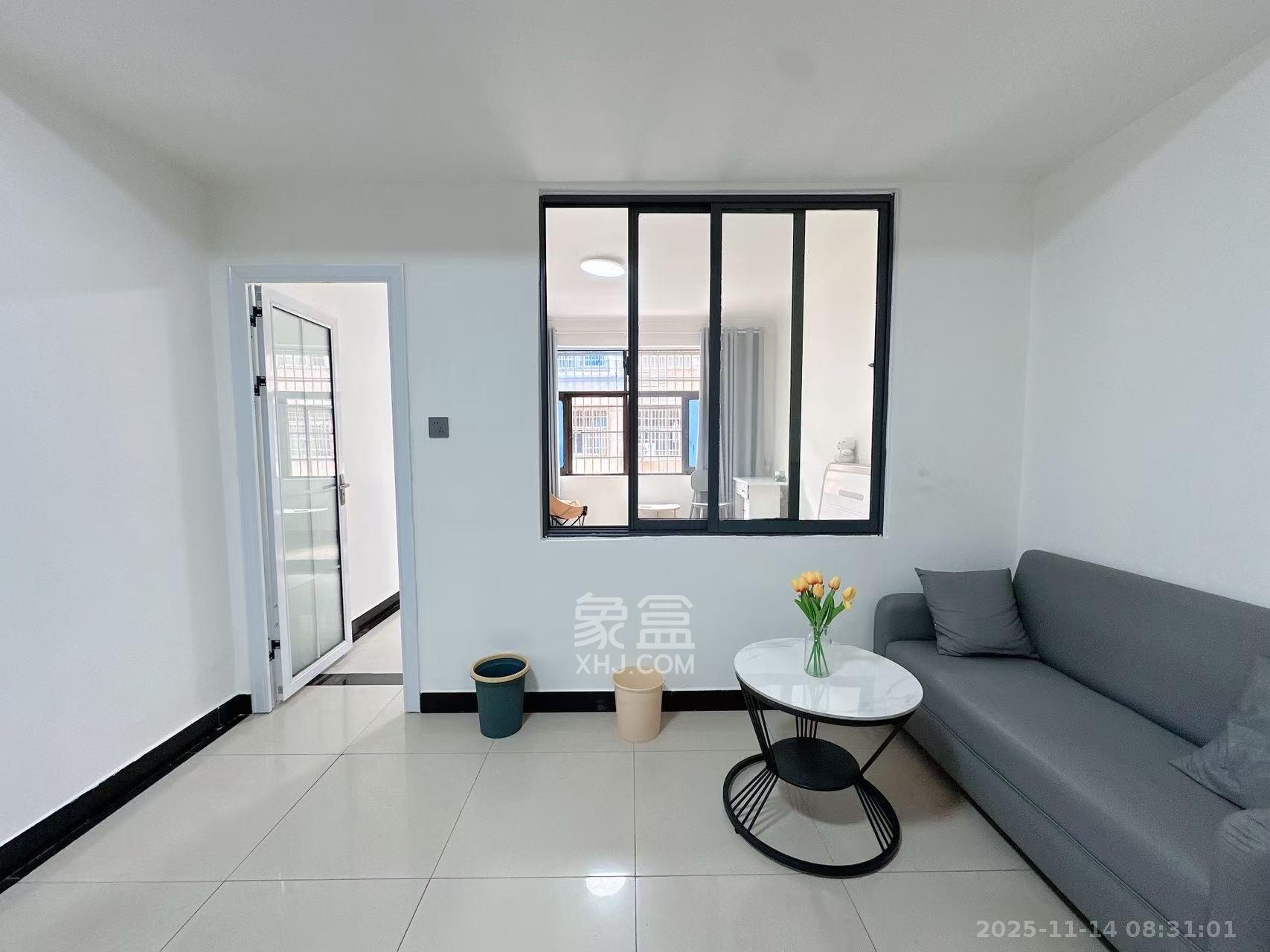 梅溪湖浪琴湾燕联小区 1室0厅0卫 1154.0元/月 梅溪湖浪琴湾燕联小区 1室0厅0卫 1154.0元/月室内图