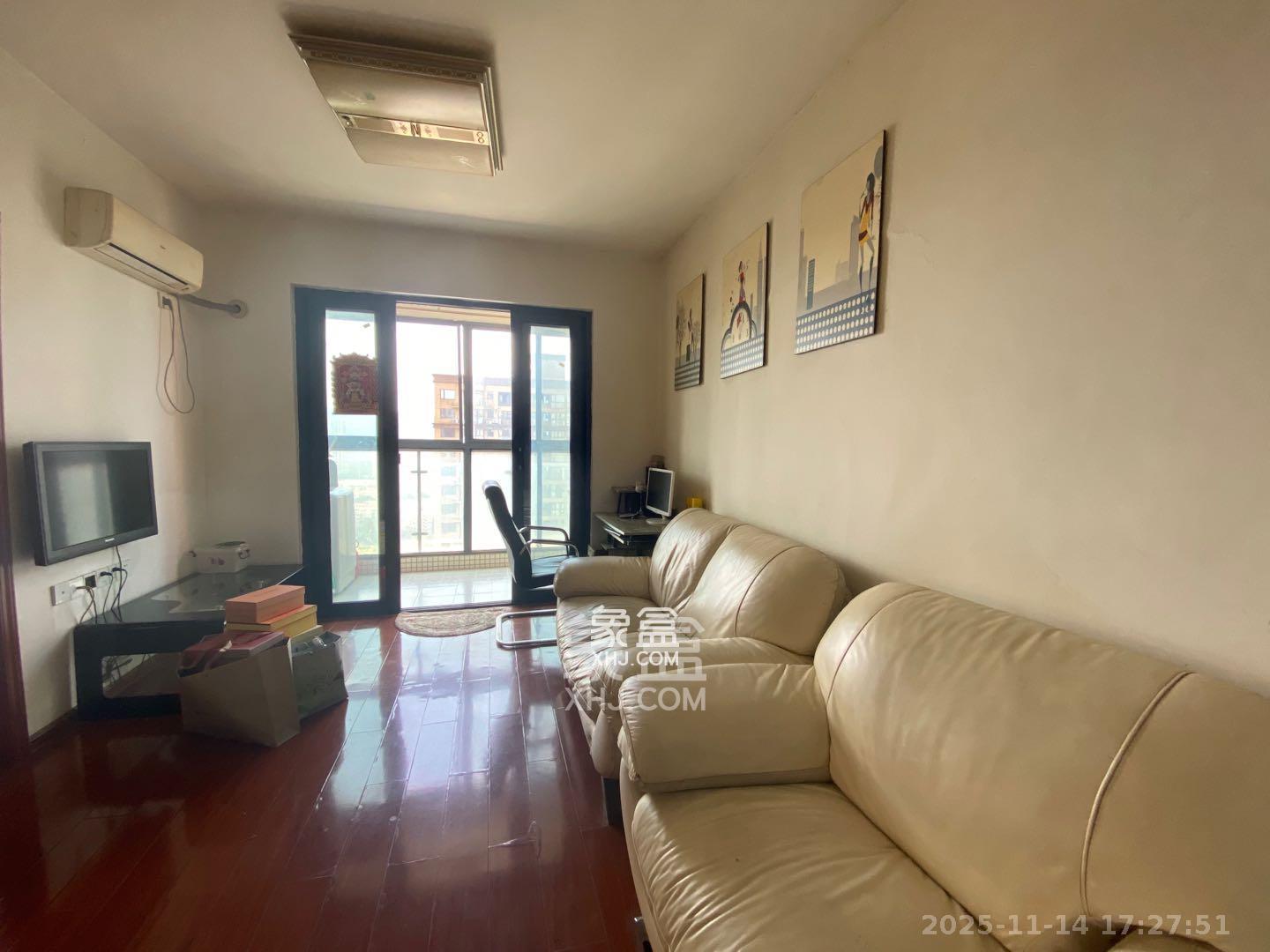 高鑫麓城 2室1厅1卫 2200.0元/月 高鑫麓城 2室1厅1卫 2200.0元/月室内图