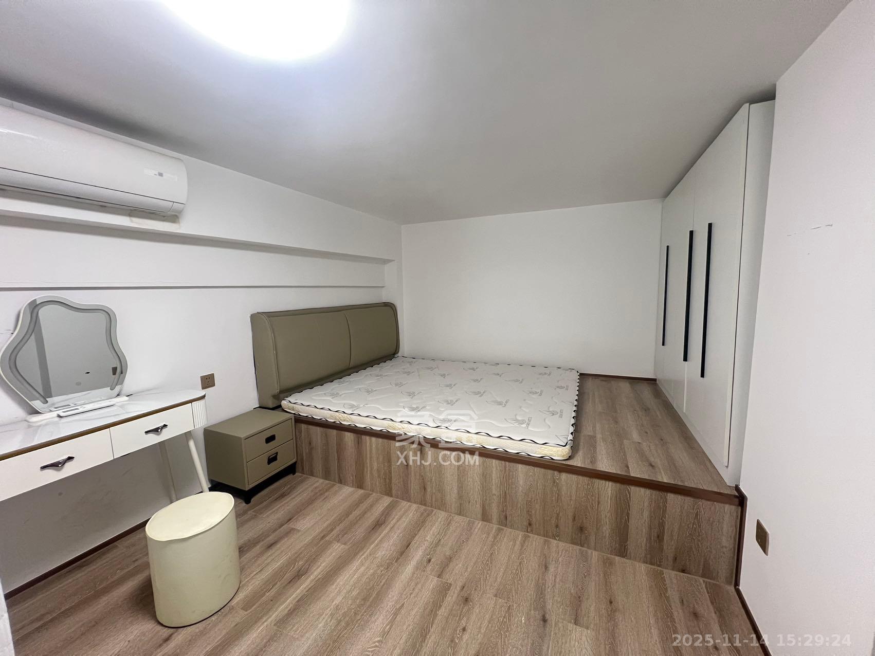 旺德府万象时代  2室1厅1卫    1800.0元/月室内图