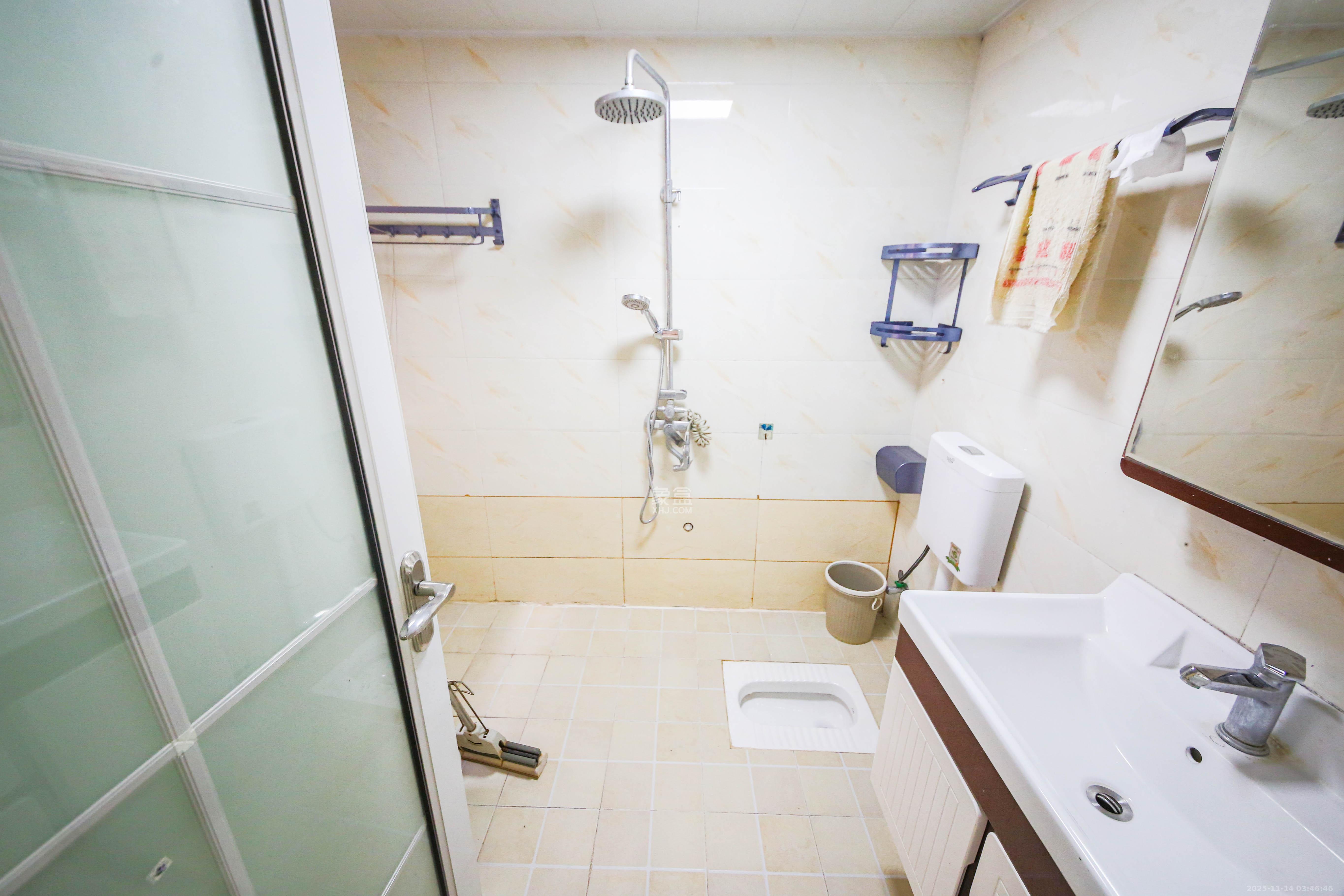 嘉福长安郡（融信澜悦、嘉福好美家园）  3室2厅1卫    98.0万卫生间