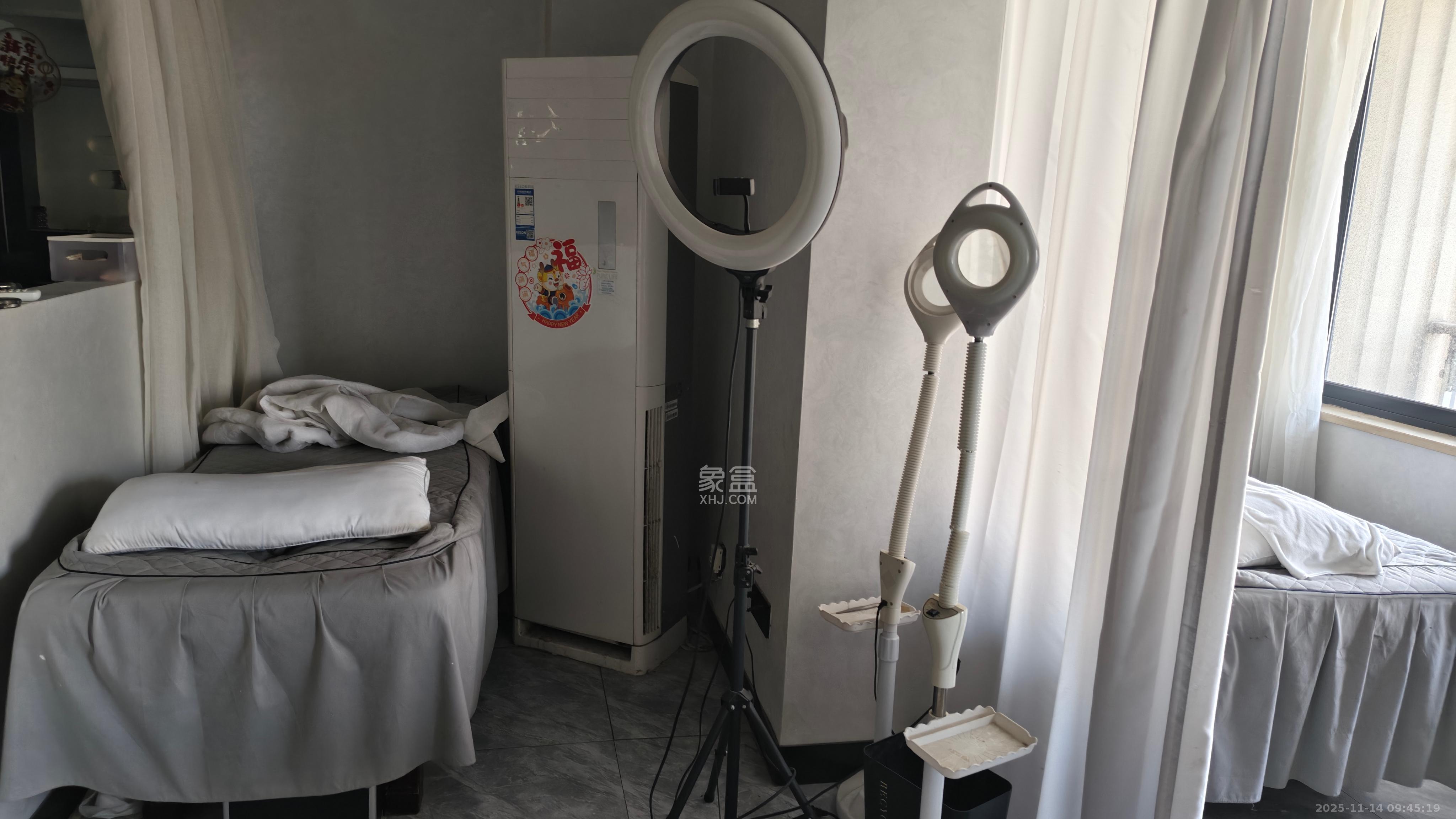 阳光锦城  1室1厅1卫    1700.0元/月室内图