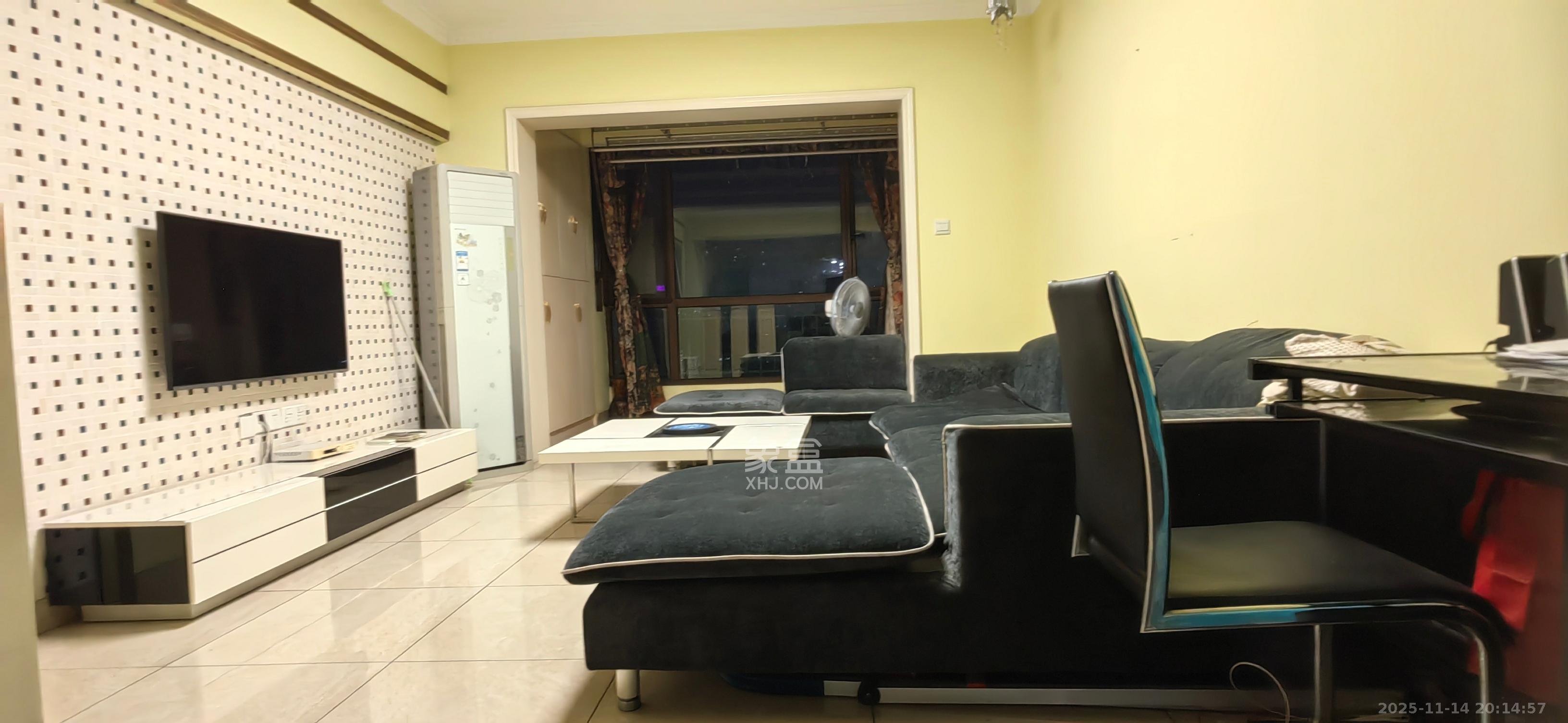 东玺门  2室2厅1卫    2500.0元/月室内图