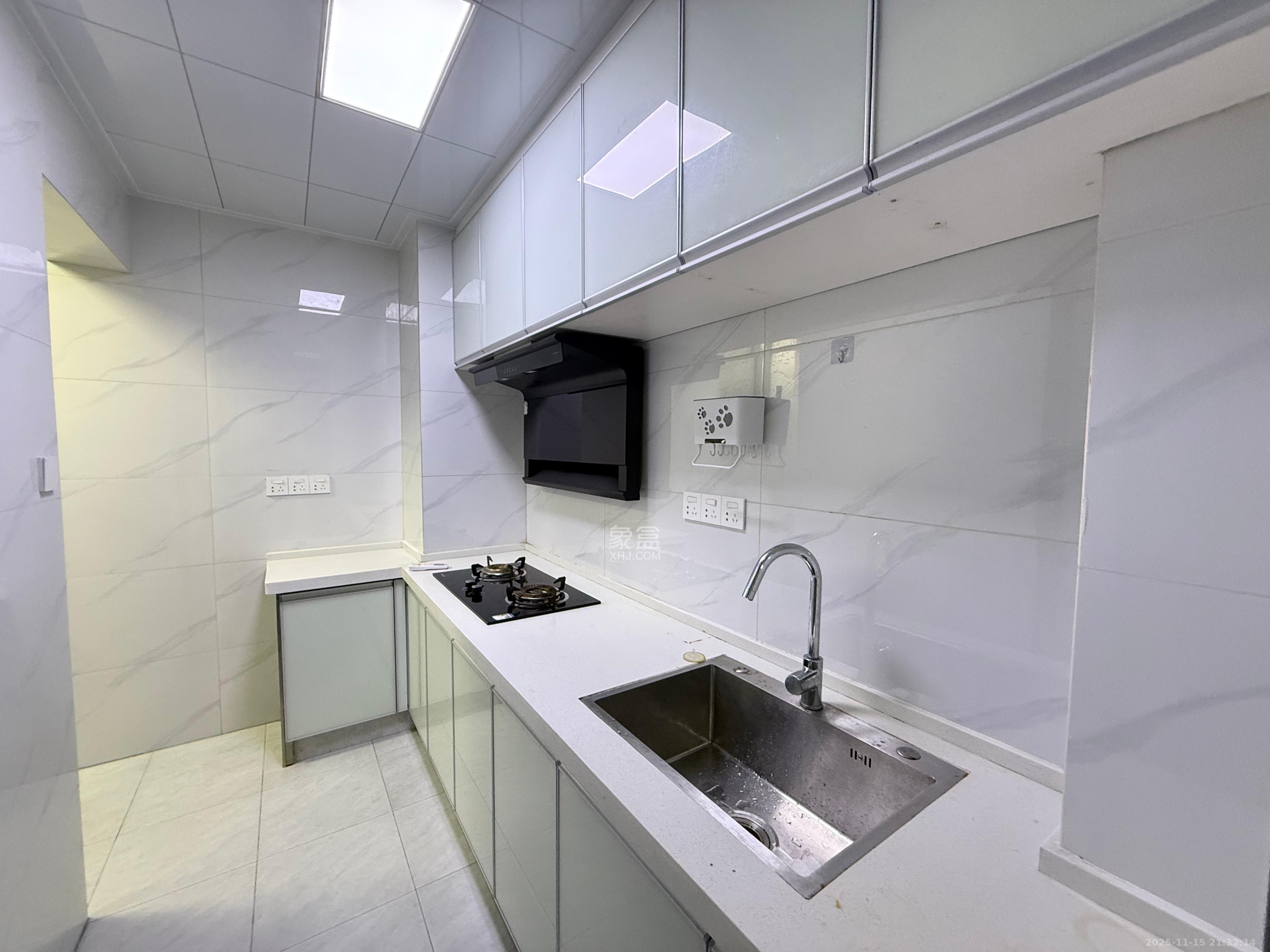 谷峰安置小区（惟德园）  2室2厅1卫    2100.0元/月室内图