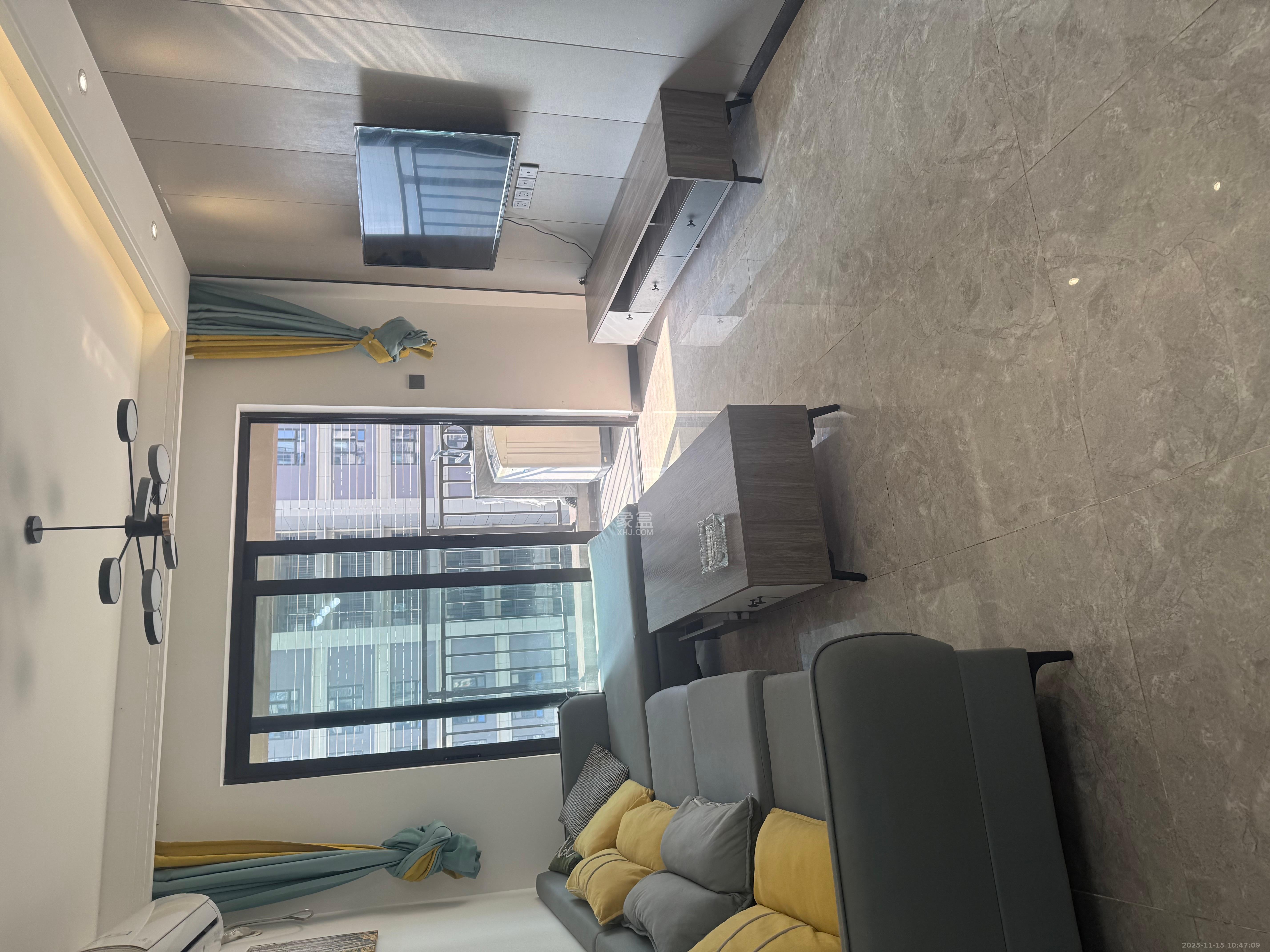 招商华发依云曦城  3室2厅2卫    2300.0元/月室内图