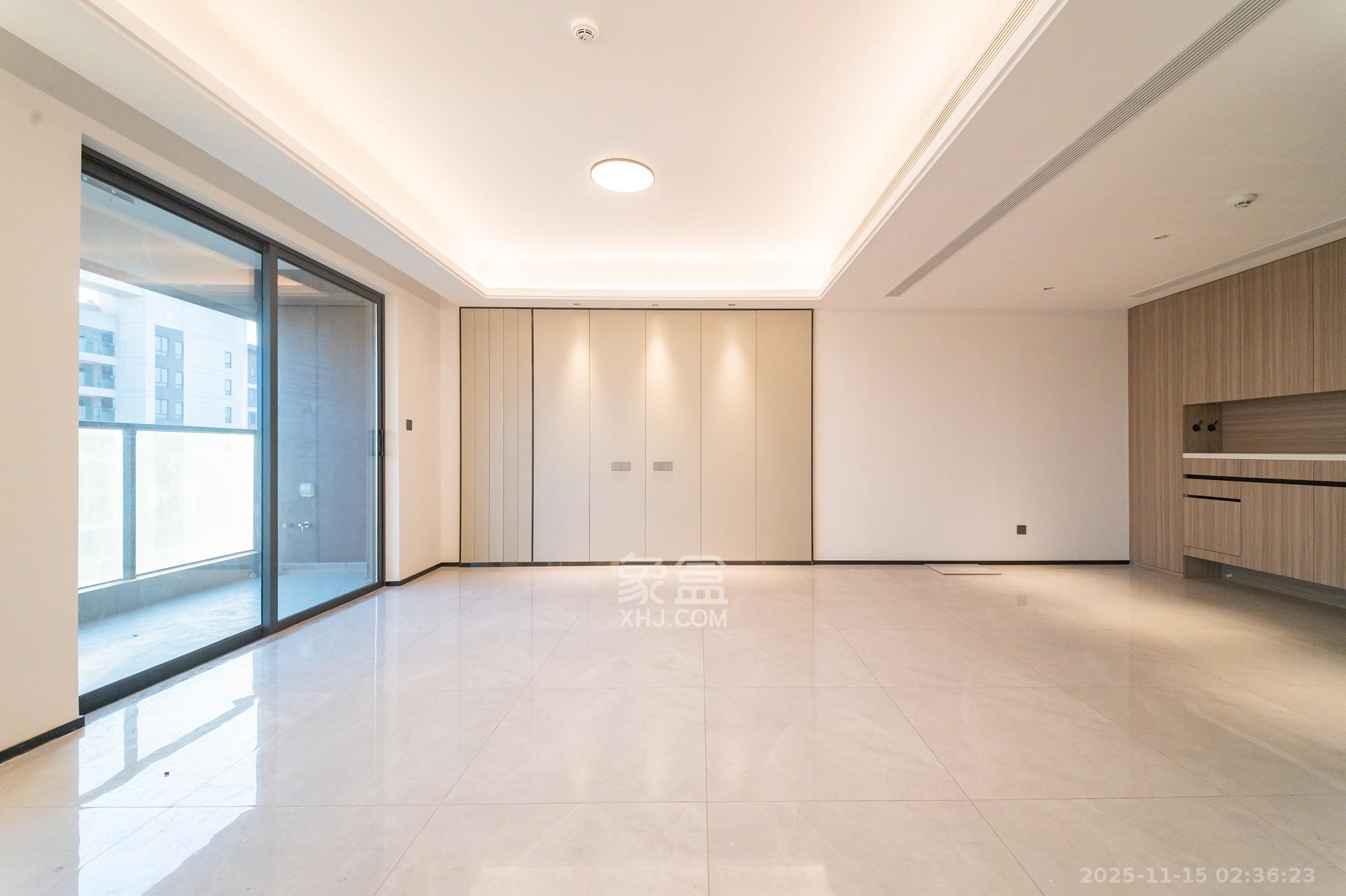 三一云谷 3室2厅2卫 120.0万 三一云谷 3室2厅2卫 120.0万客厅