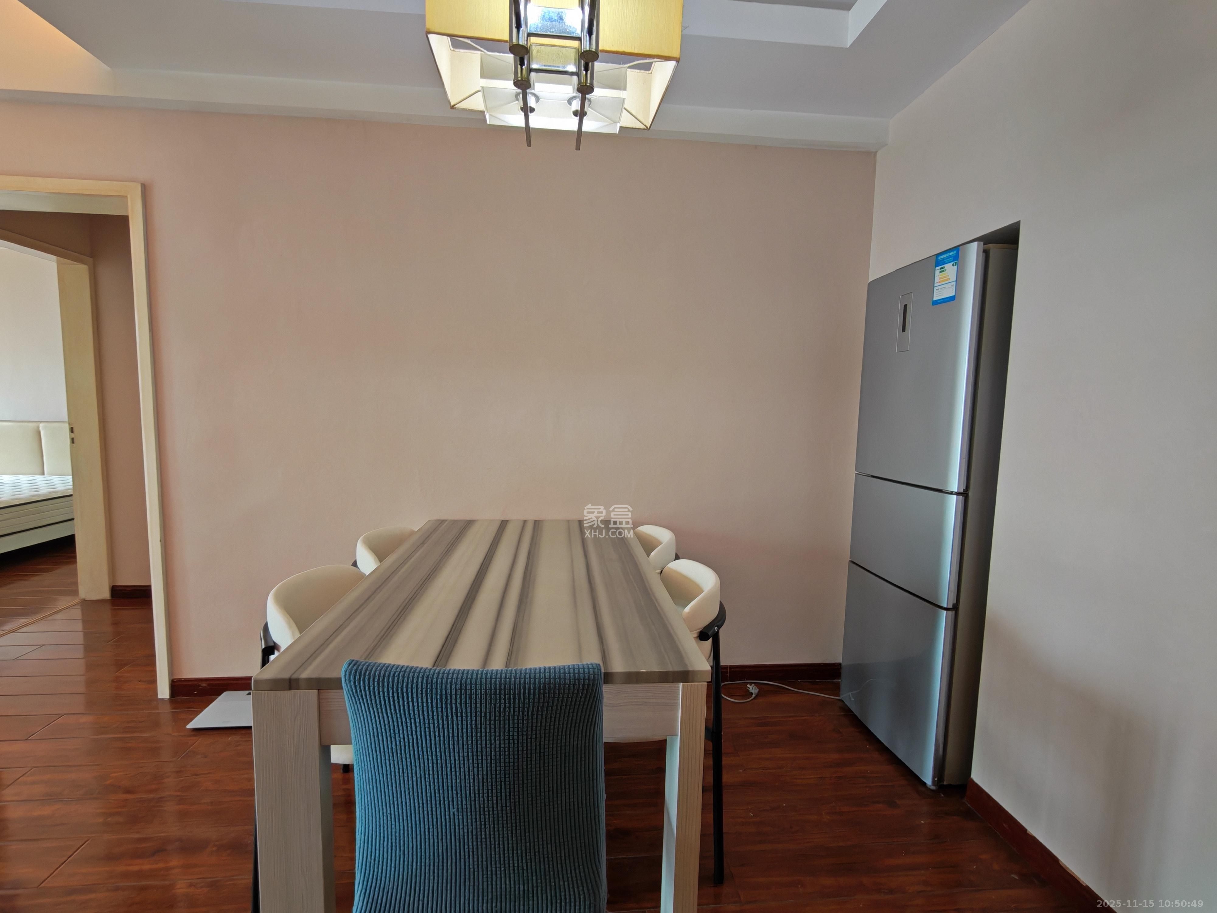 天骄福邸 2室1厅1卫 2600.0元/月 天骄福邸 2室1厅1卫 2600.0元/月室内图