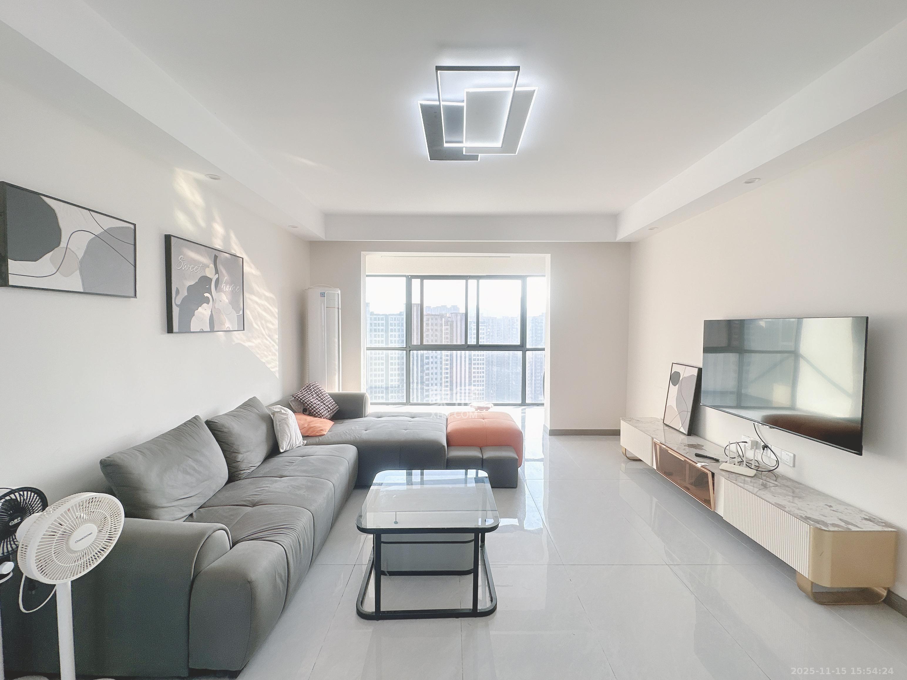 骑龙大街(骑龙苑) 3室2厅2卫 3300.0元/月 骑龙大街(骑龙苑) 3室2厅2卫 3300.0元/月室内图