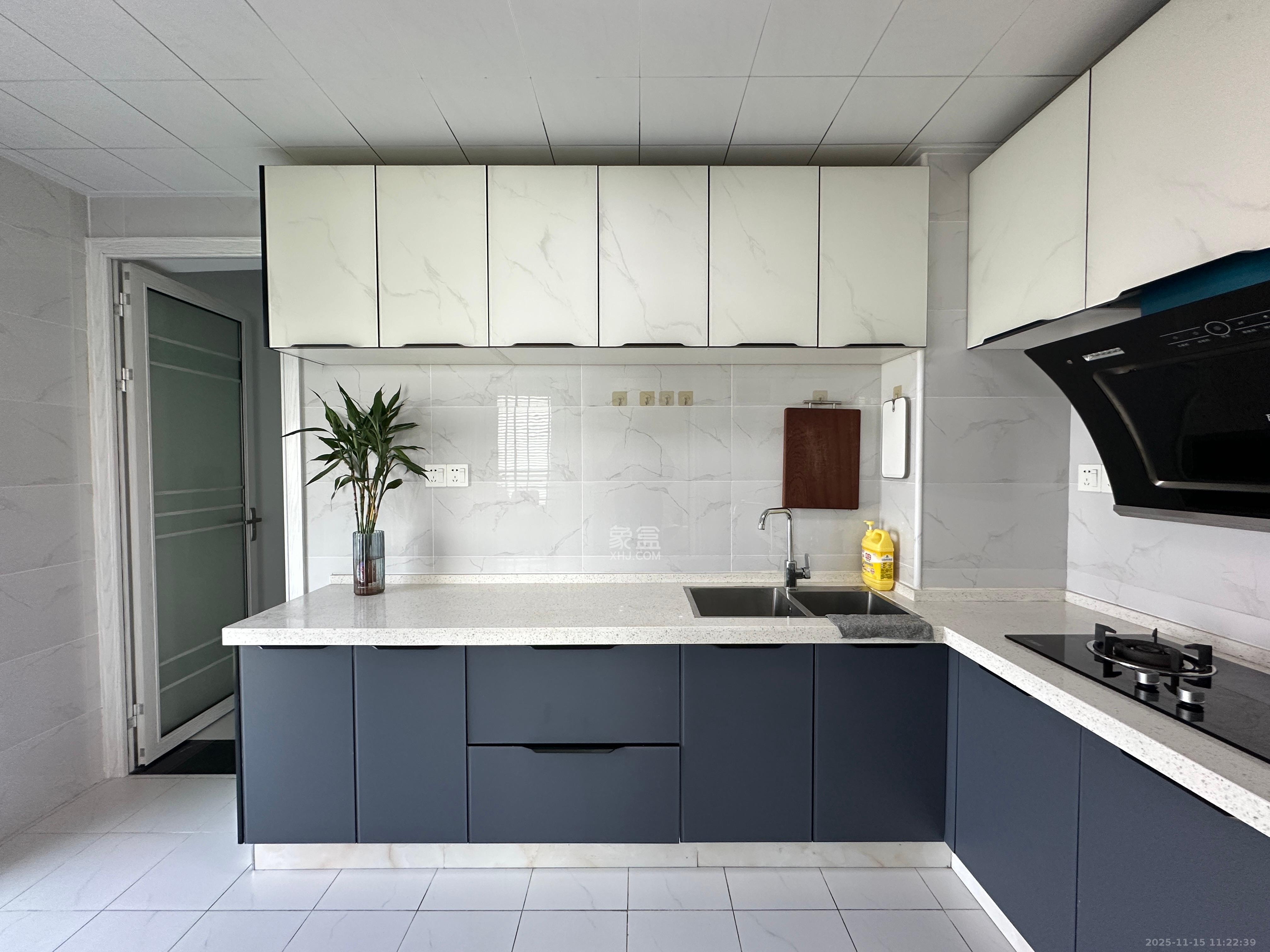 北辰定江洋 3室2厅2卫 7500.0元/月 北辰定江洋 3室2厅2卫 7500.0元/月室内图