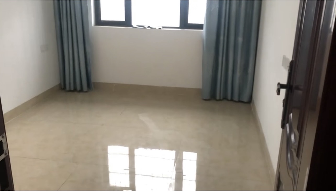 金龙城市广场一期  3室2厅2卫    3800.0元/月室内图