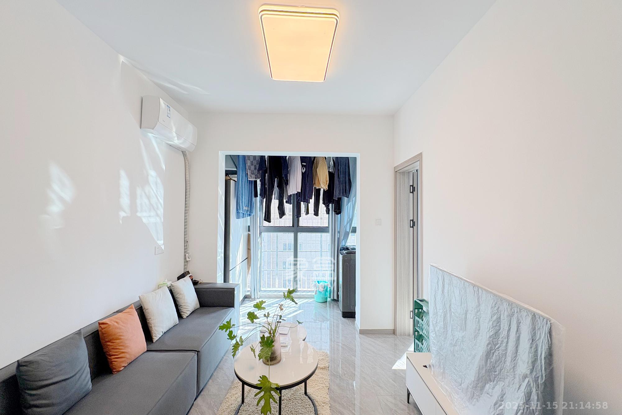 韭菜园嘉苑 2室2厅1卫 102.0万 韭菜园嘉苑 2室2厅1卫 102.0万客厅