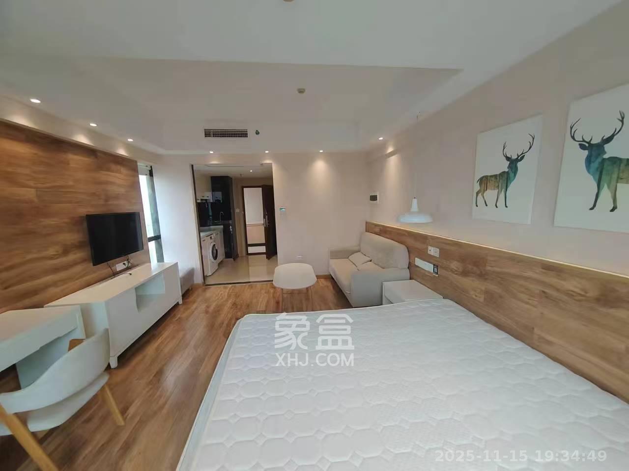 五一钻界  1室1厅1卫    2000.0元/月室内图