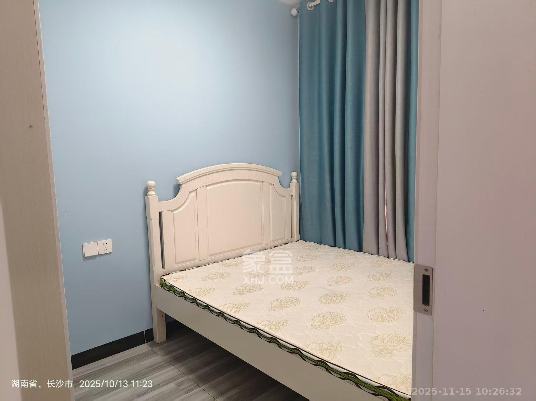 光明E城 3室2厅1卫 2500.0元/月 光明E城 3室2厅1卫 2500.0元/月室内图