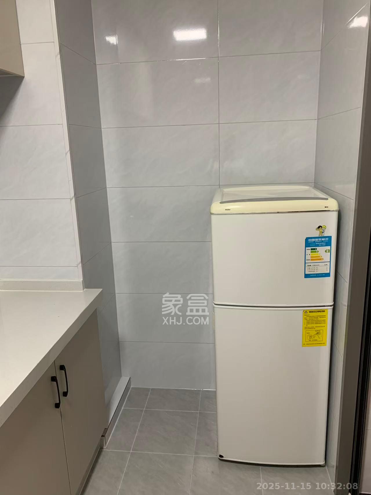 旭日嘉苑  2室2厅1卫    2200.0元/月室内图