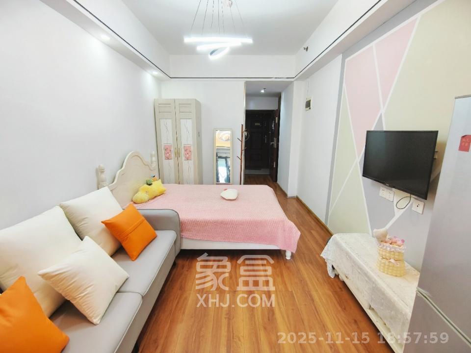 中建木莲工社  1室1厅1卫    1700.0元/月室内图