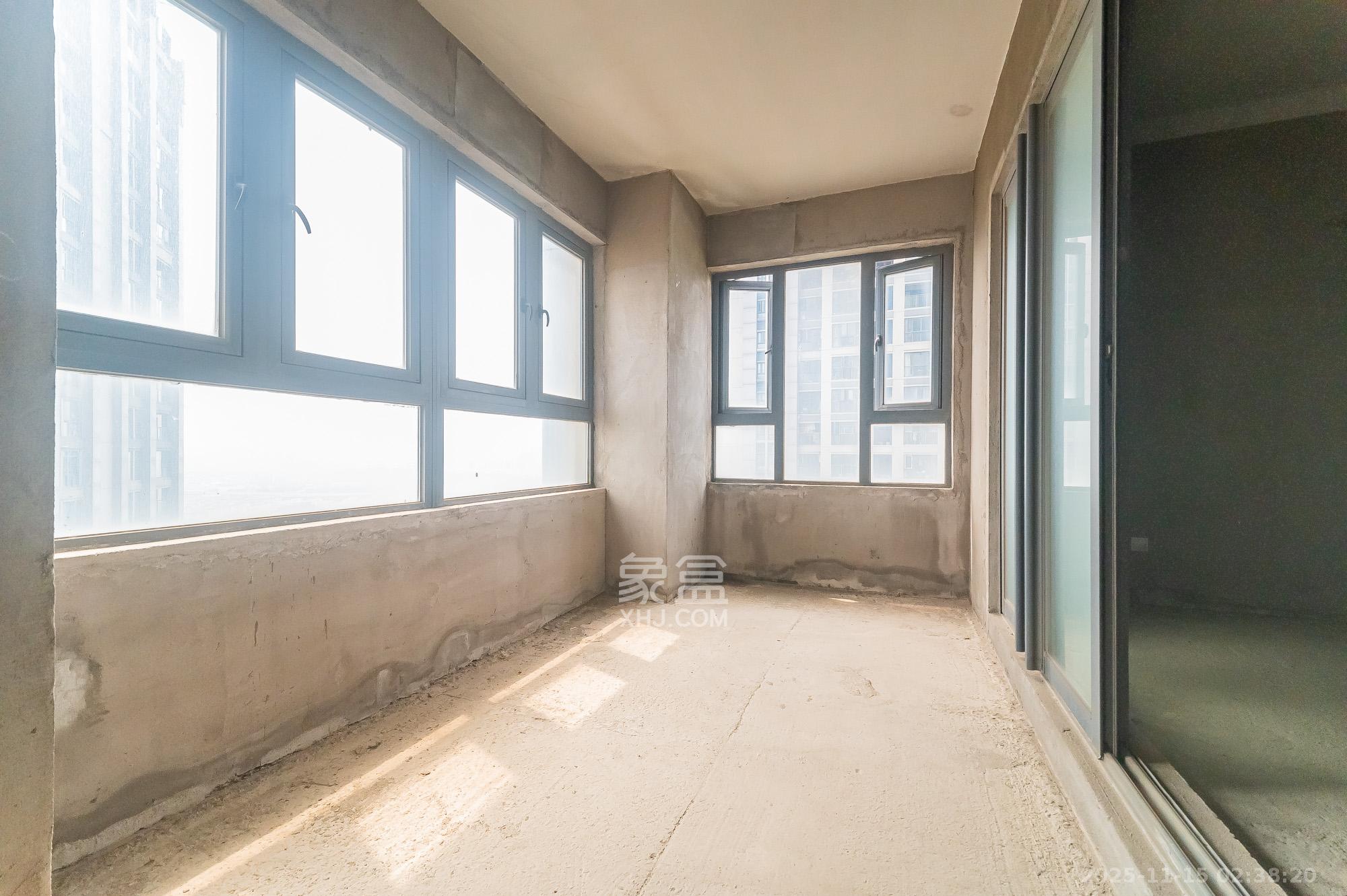 碧桂园威尼斯城 4室2厅3卫 149.98万 碧桂园威尼斯城 4室2厅3卫 149.98万其他