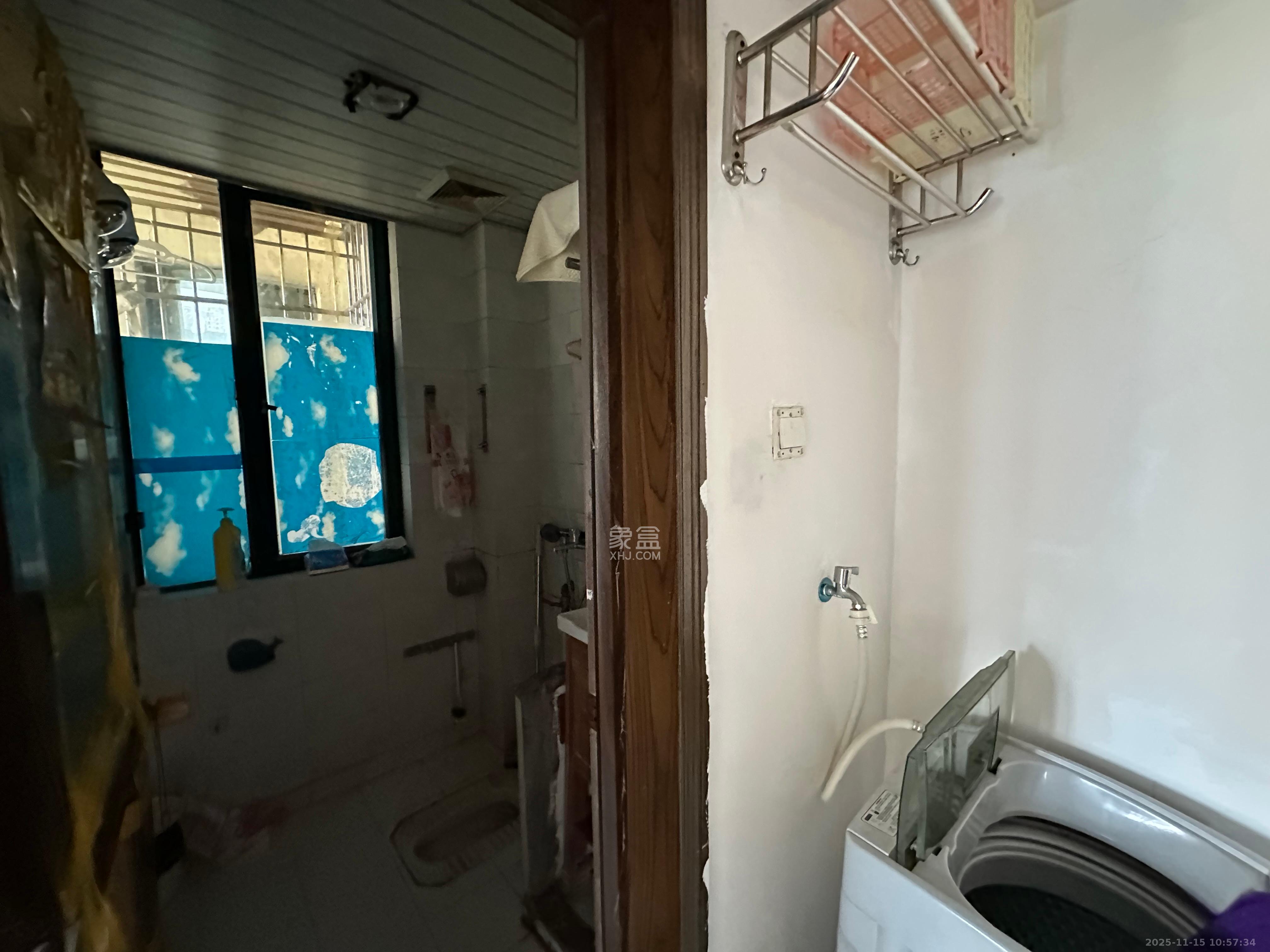 东方新城 2室1厅1卫 1500.0元/月 东方新城 2室1厅1卫 1500.0元/月室内图