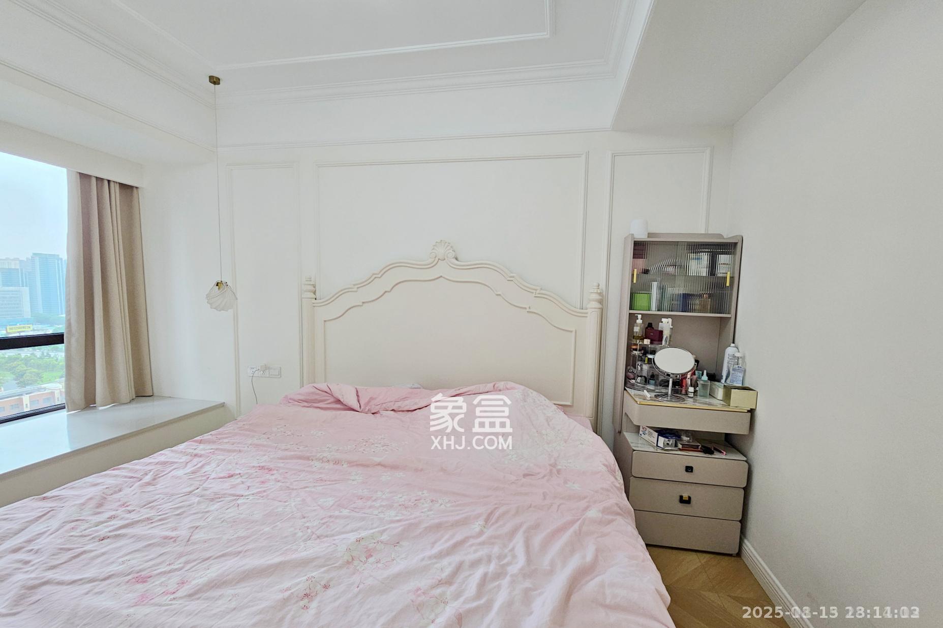 明昇壹城（明昇时代广场）二期  3室2厅2卫    3600.0元/月室内图