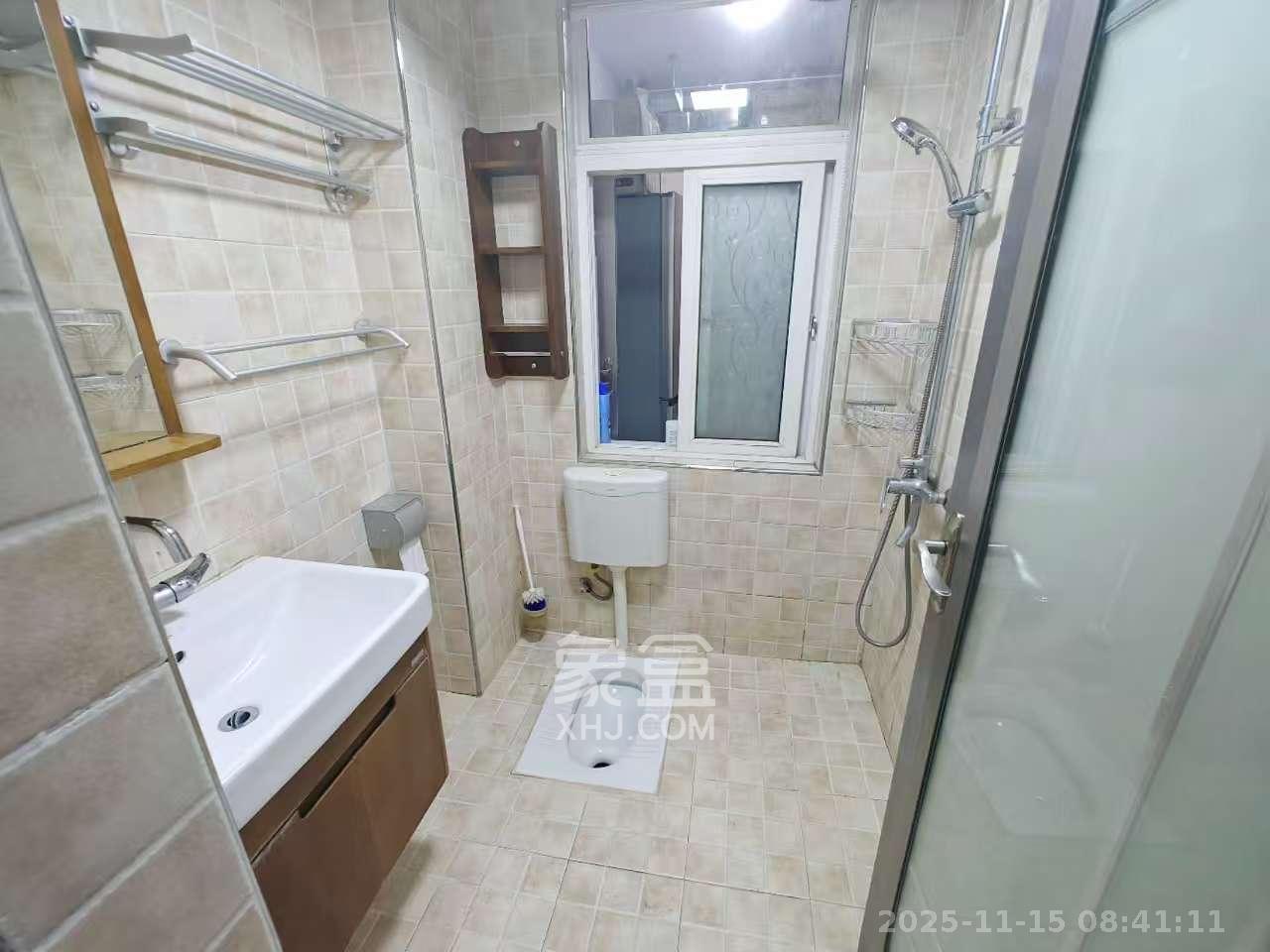 上河国际C区  3室2厅1卫    2600.0元/月室内图