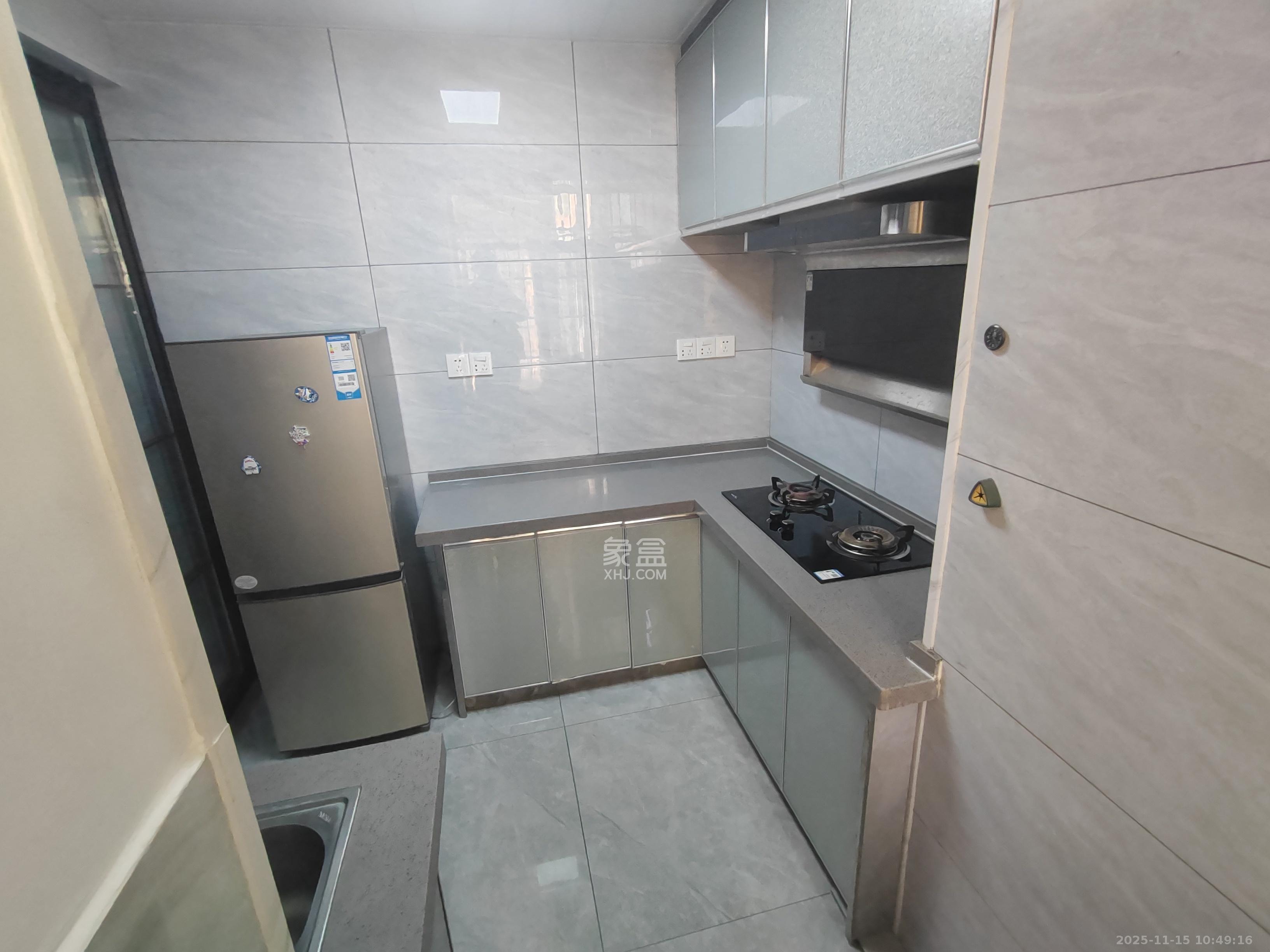 和润园三期  1室1厅1卫    1500.0元/月