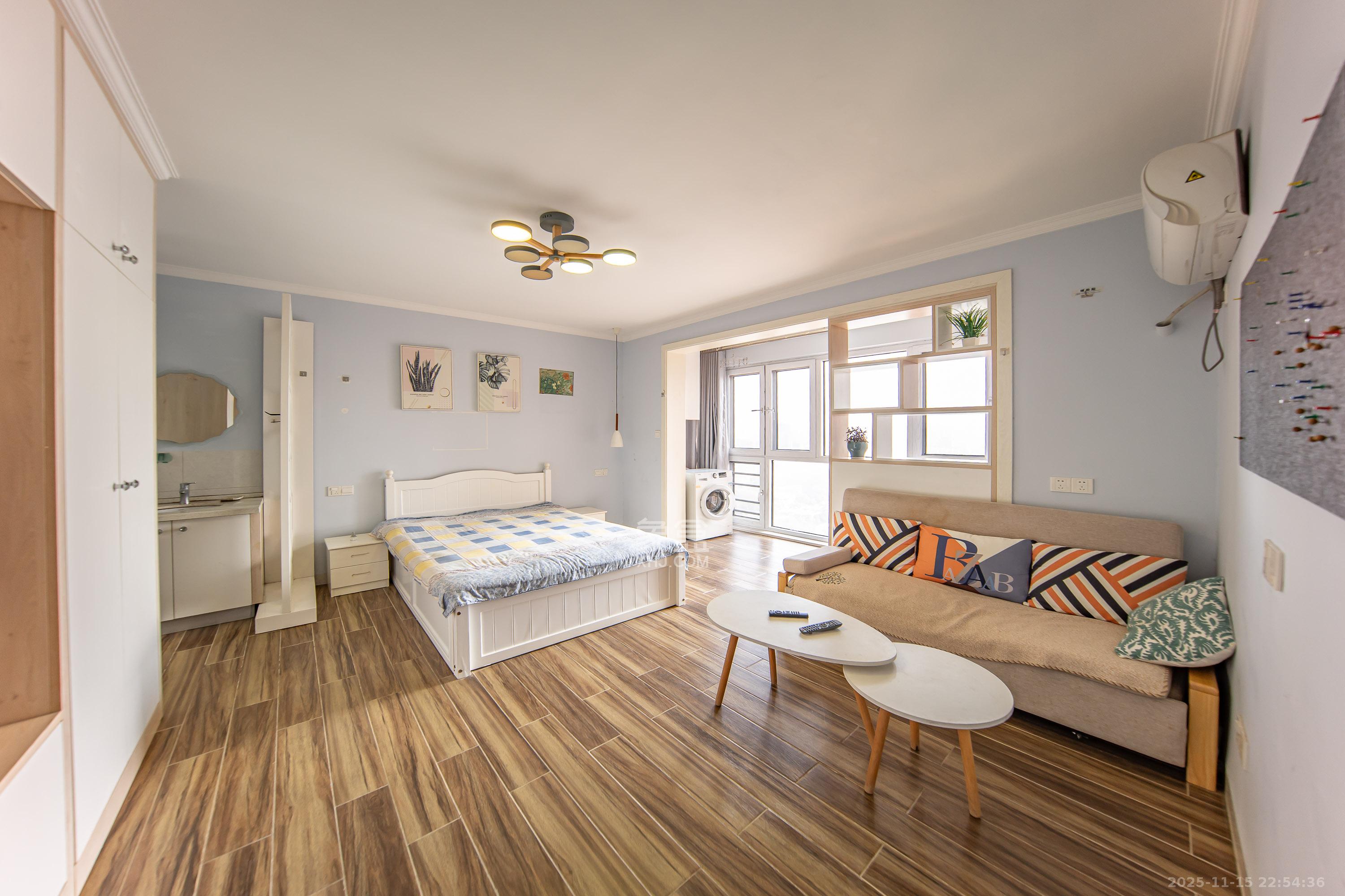 九龙领仕汇  1室2厅1卫    26.8万