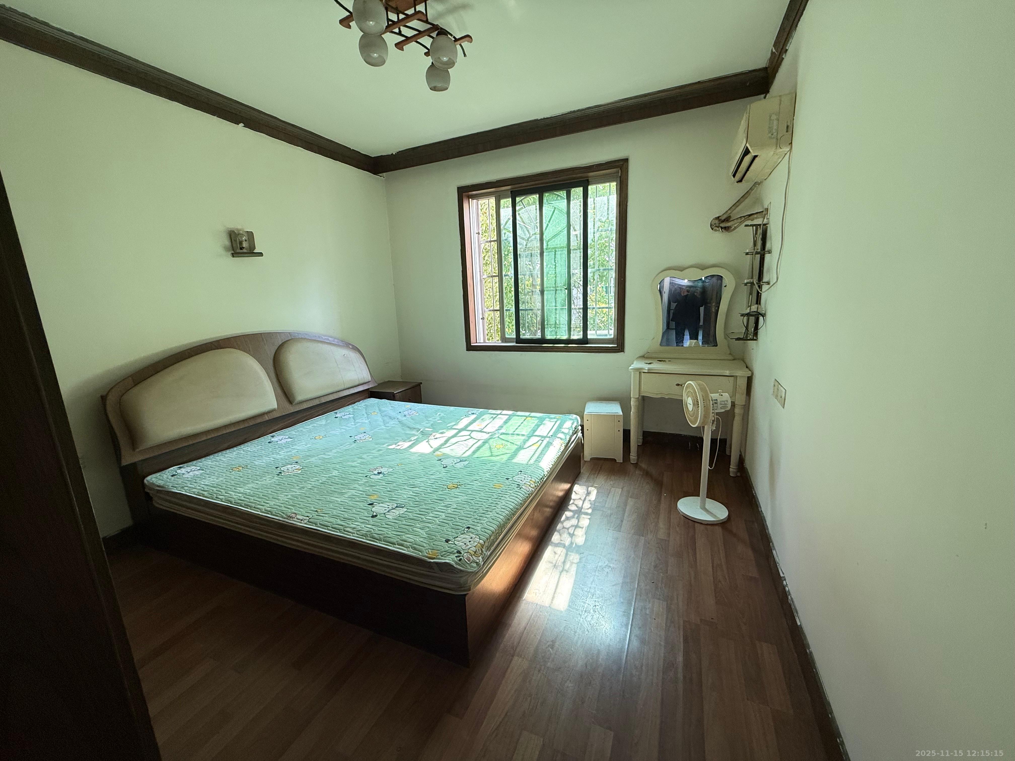 马王堆陶瓷建材新城  2室2厅1卫    1600.0元/月室内图