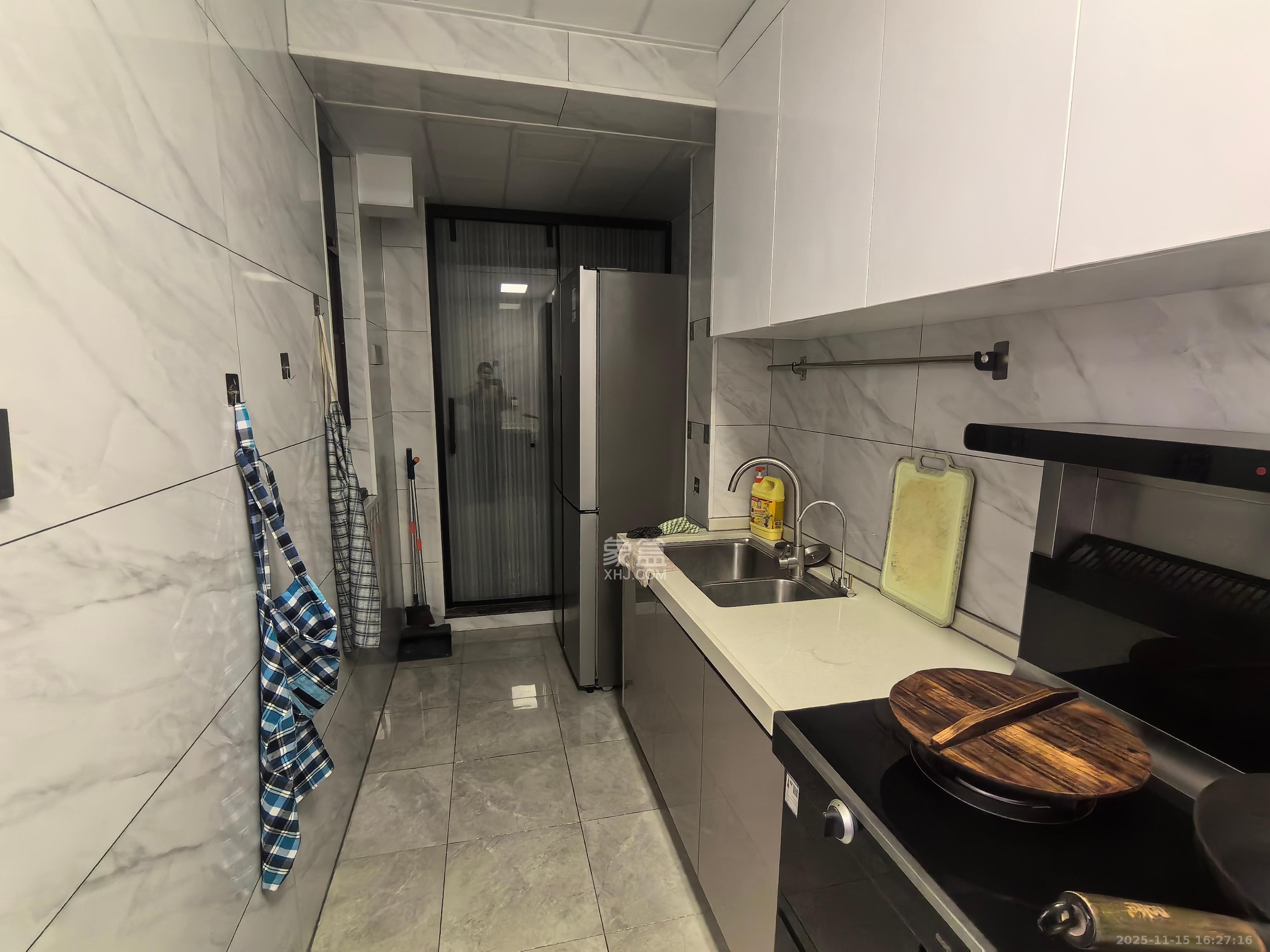 碧桂园公园壹号（凯怡茗苑）  3室2厅2卫    2000.0元/月室内图