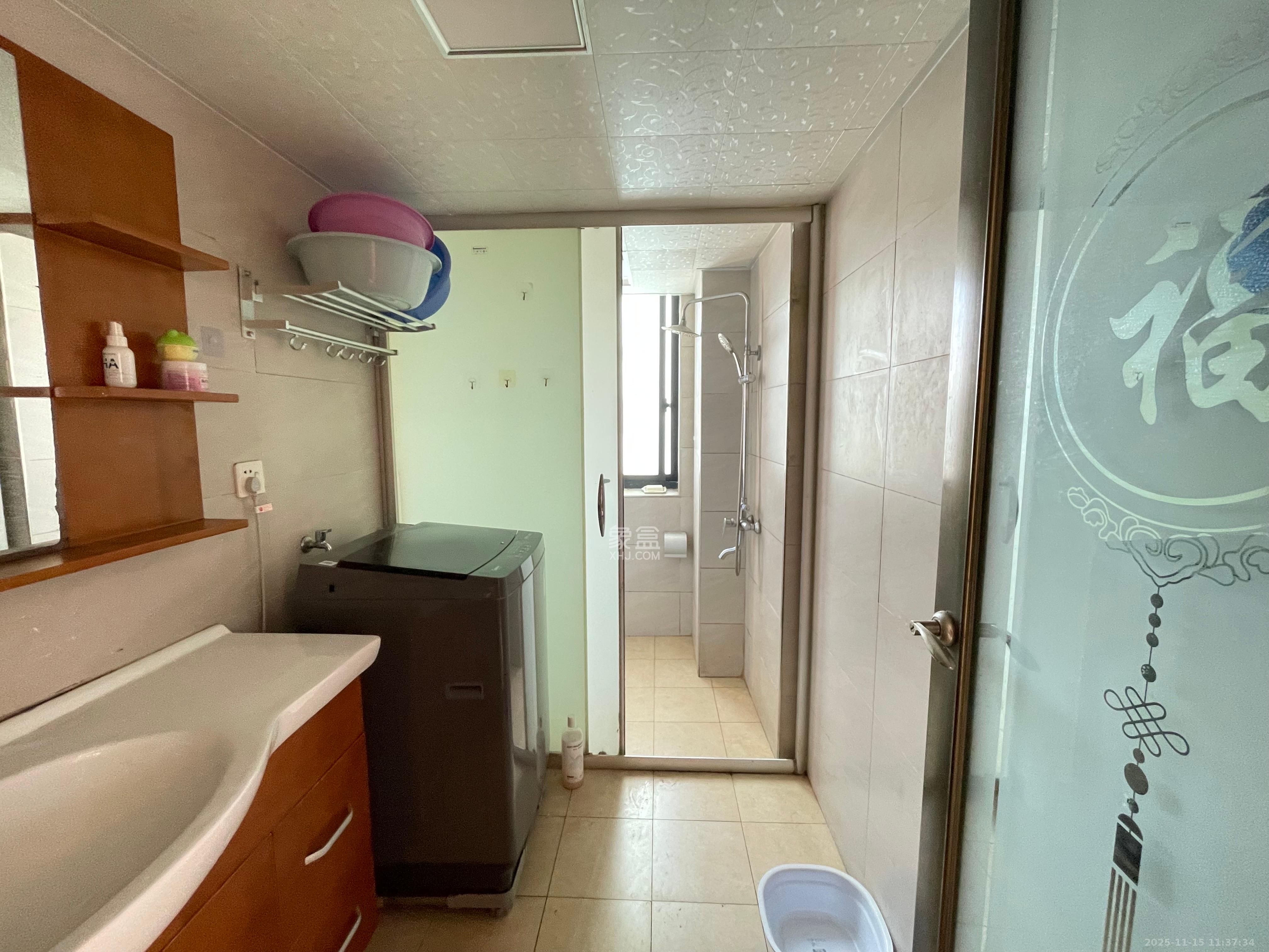 融科东南海  3室2厅2卫    2300.0元/月室内图