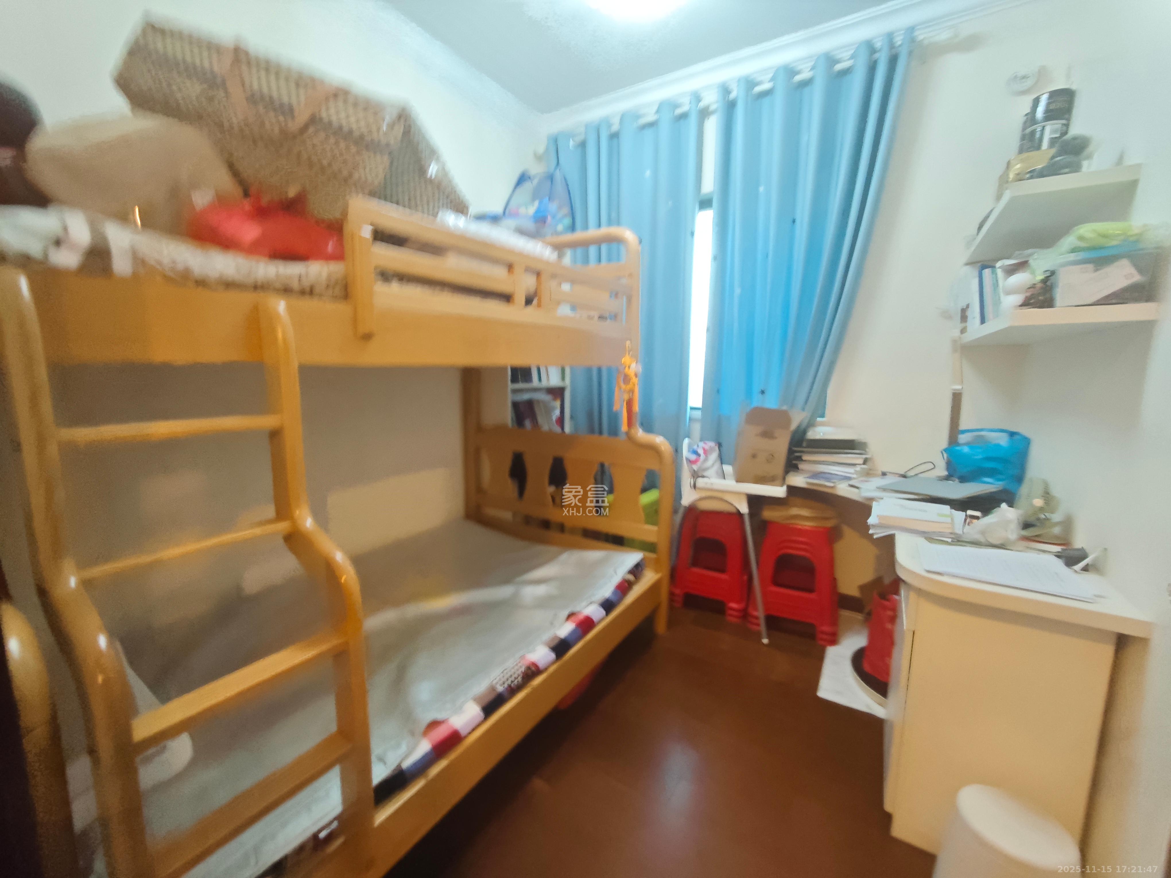 恒大翡翠华庭  3室2厅2卫    2500.0元/月室内图