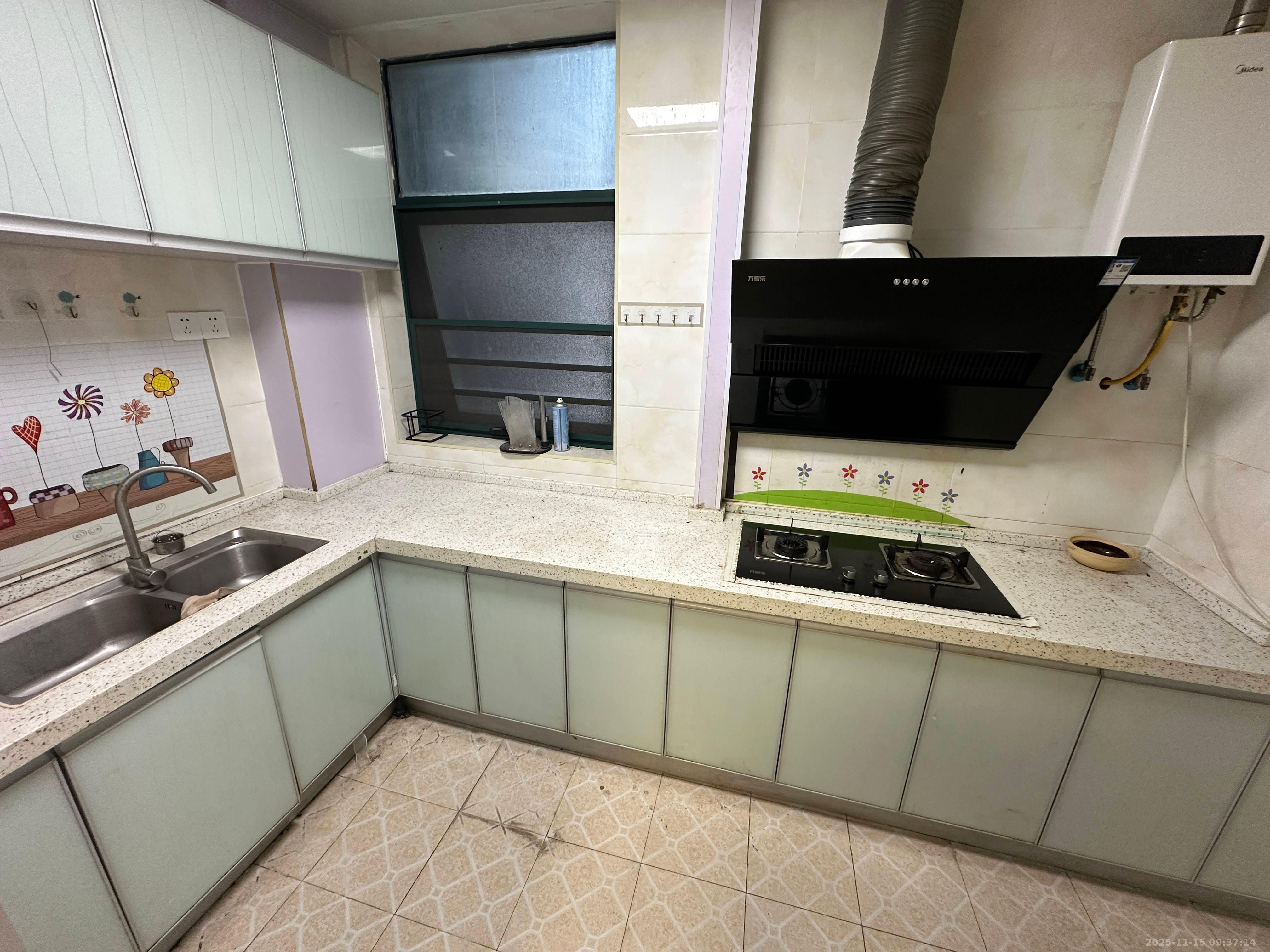 华盛新外滩 3室2厅2卫 3800.0元/月 华盛新外滩 3室2厅2卫 3800.0元/月室内图