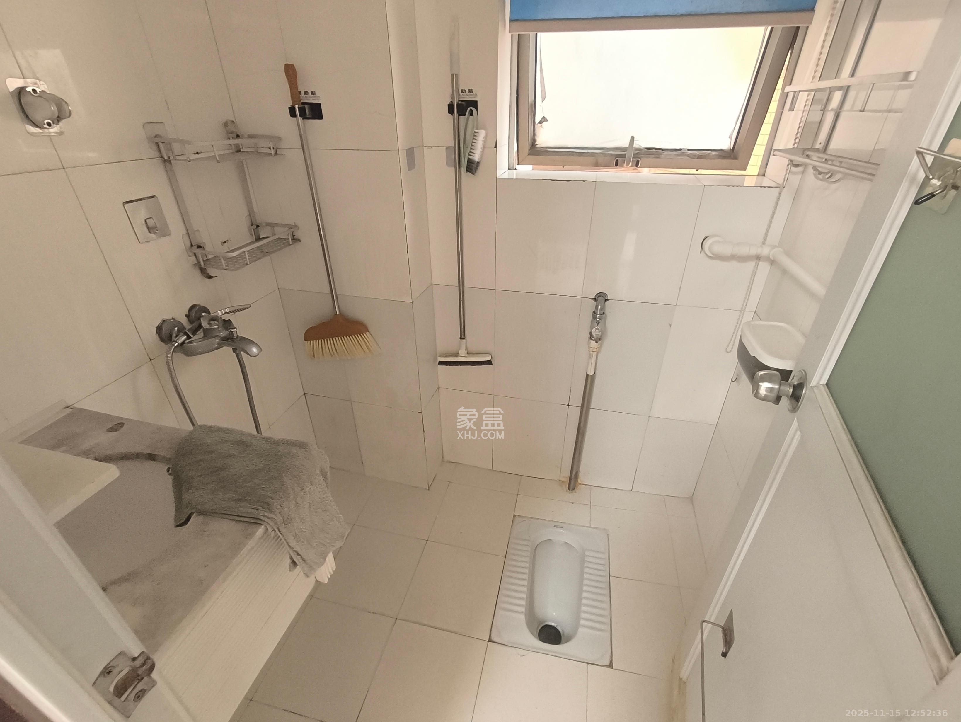 凯通国际城（凯通朝庭）  2室1厅1卫    1800.0元/月室内图