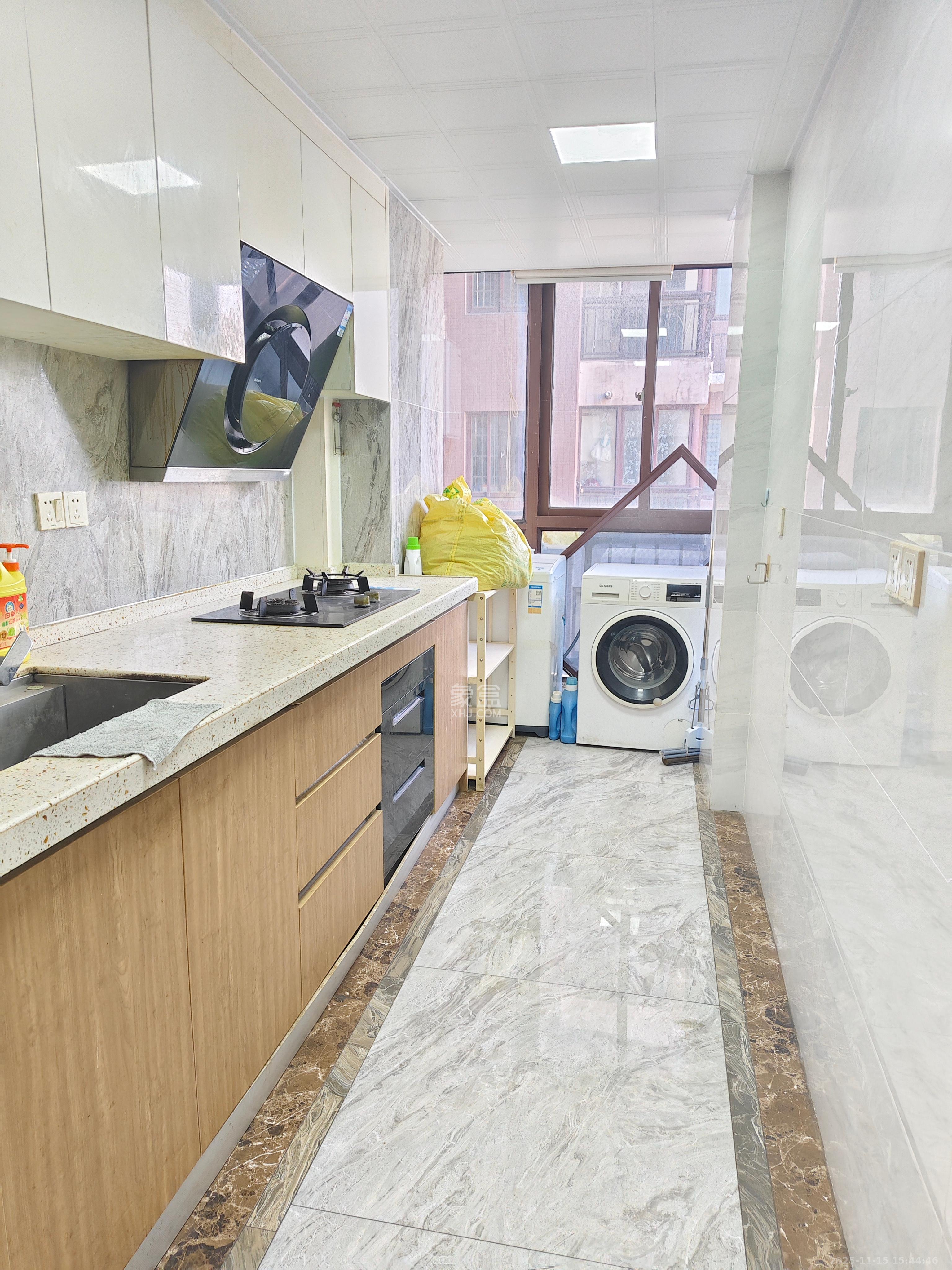 HC新城（建工集团单位房）  2室1厅1卫    2400.0元/月室内图