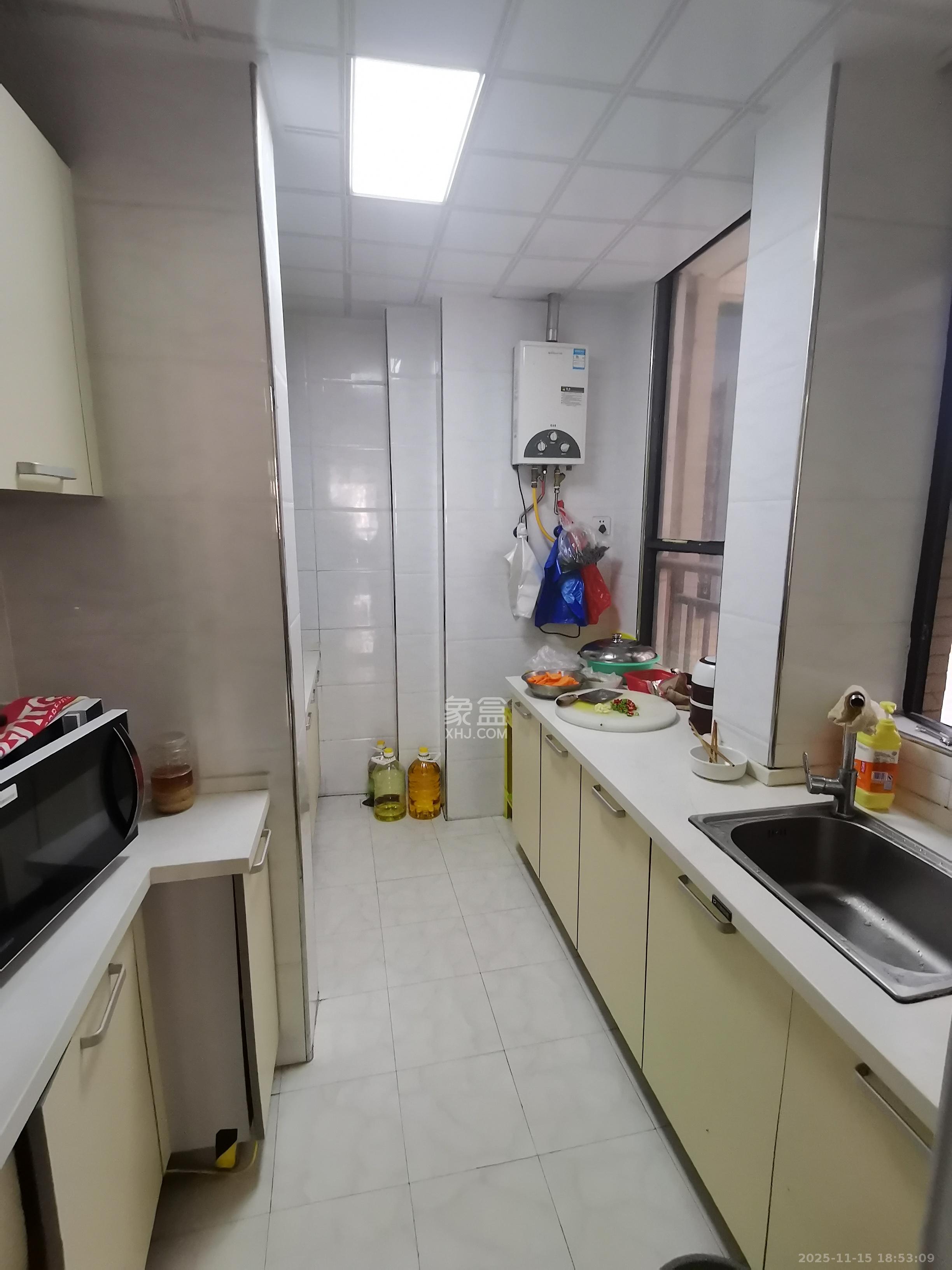 天元涉外景园C区  2室2厅1卫    2100.0元/月室内图