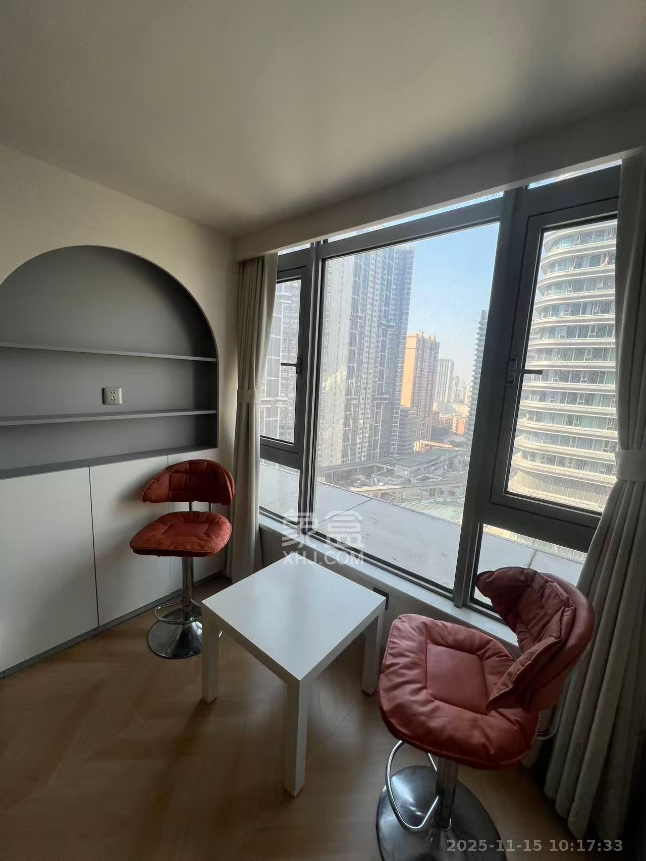 保利天禧EF区 2室1厅1卫 2600.0元/月 保利天禧EF区 2室1厅1卫 2600.0元/月室内图