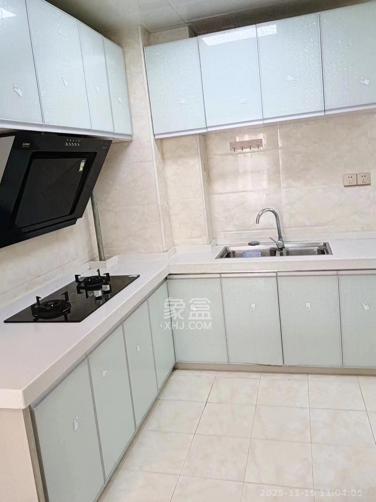 嘉顺苑  2室1厅1卫    2000.0元/月室内图