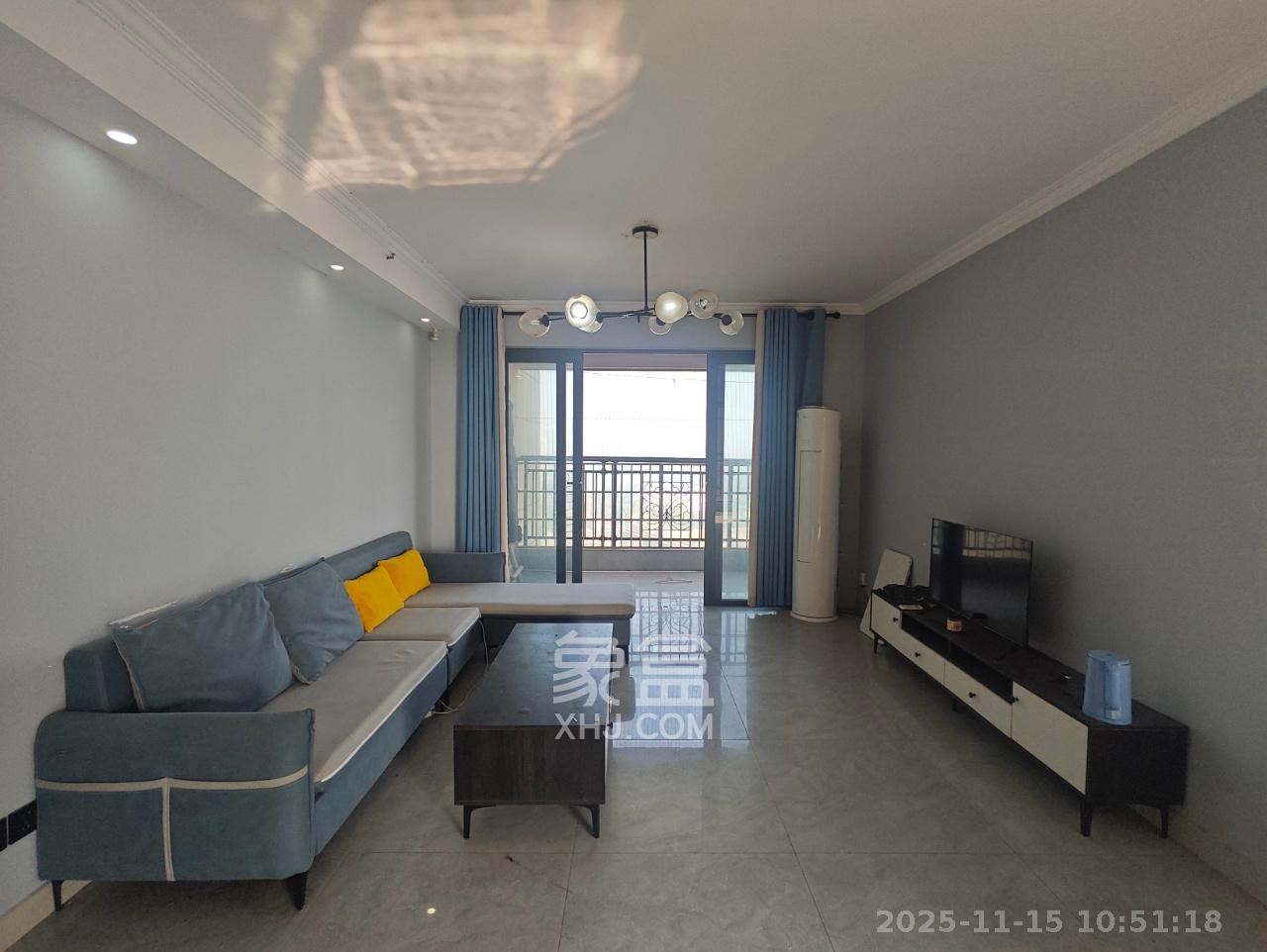 恒大清澜苑（恒大御景半岛四期）  4室2厅1卫    3300.0元/月