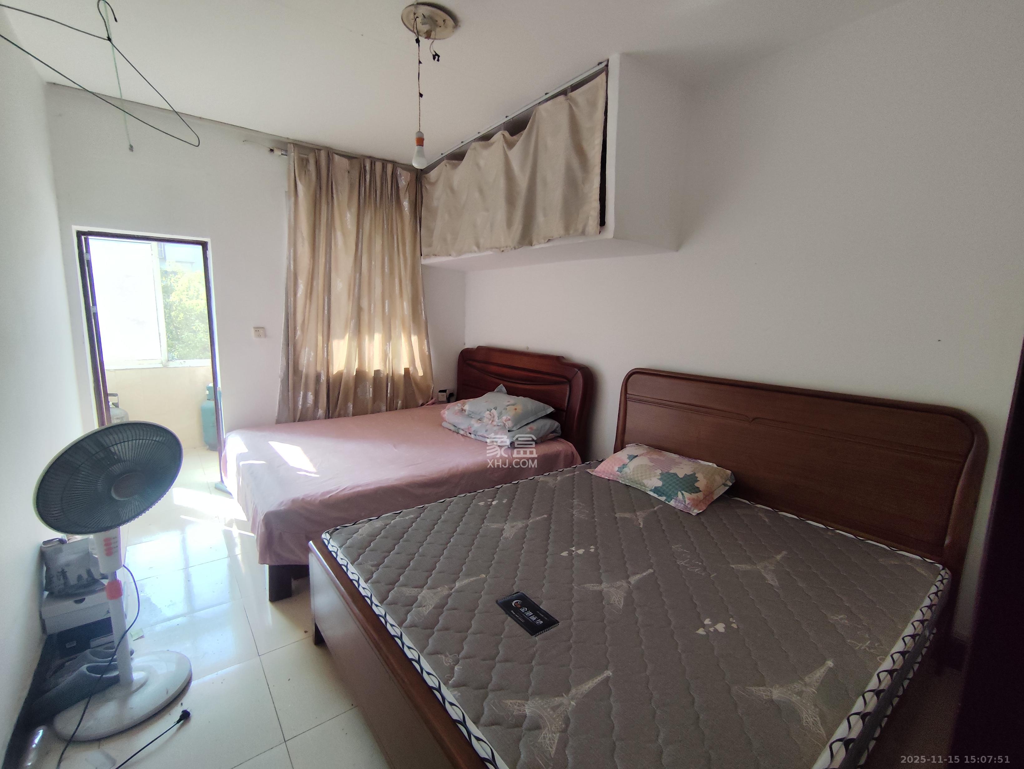 星沙镇泉塘村（司法学院宿舍）  2室2厅1卫    1000.0元/月室内图