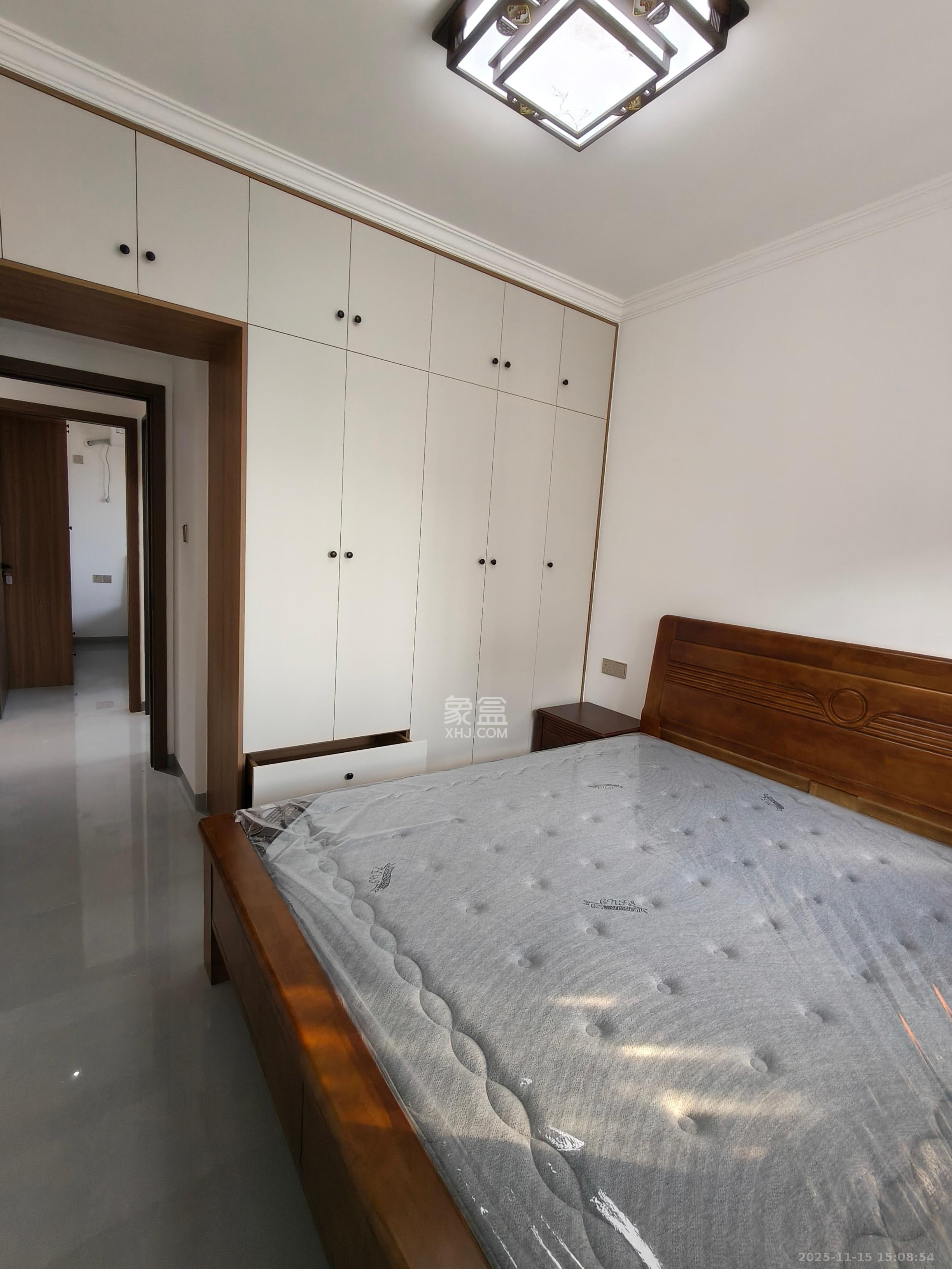 和景家园一期  2室2厅1卫    1700.0元/月室内图