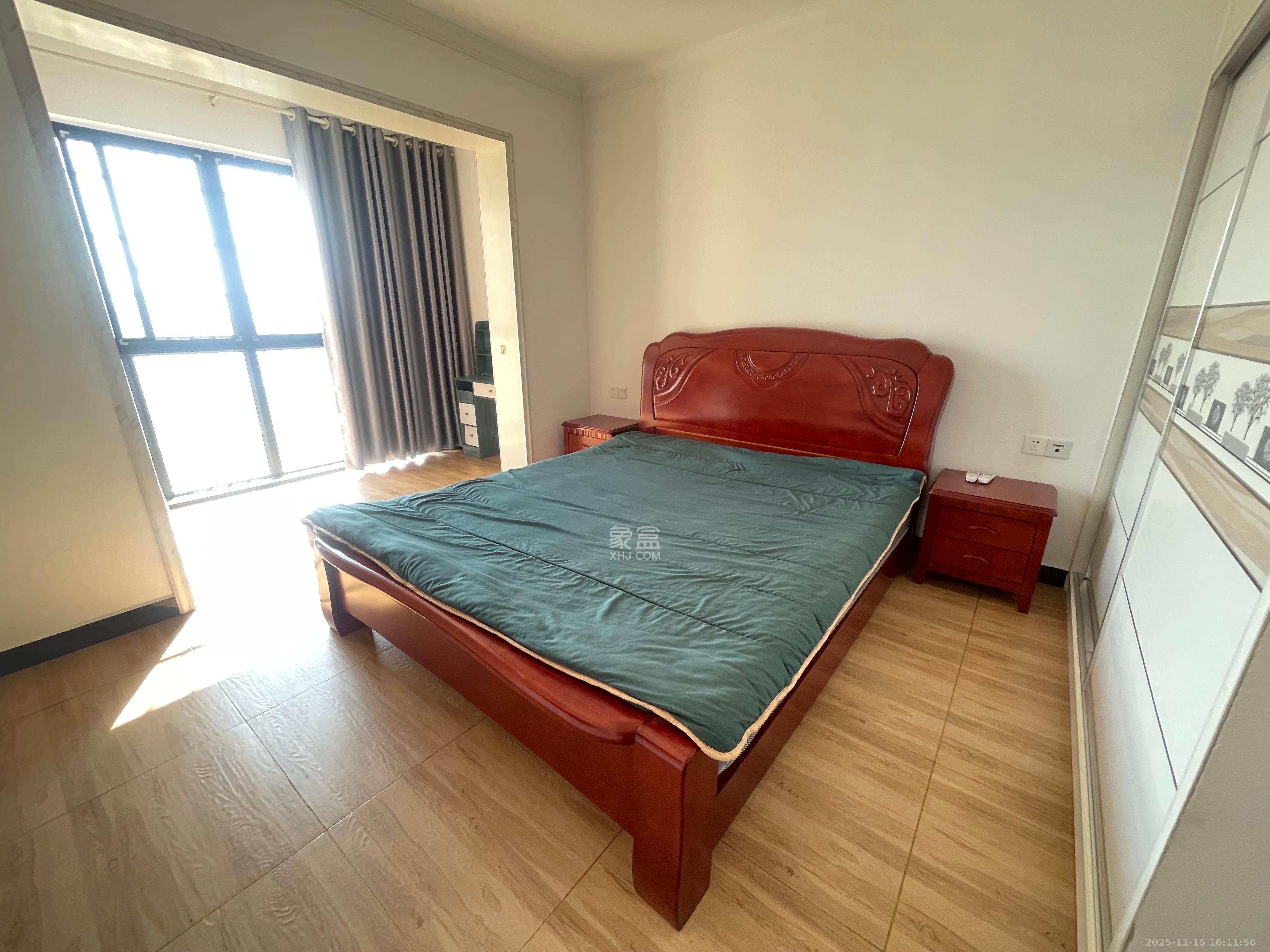 星城新宇川河苑  3室2厅2卫    2200.0元/月室内图