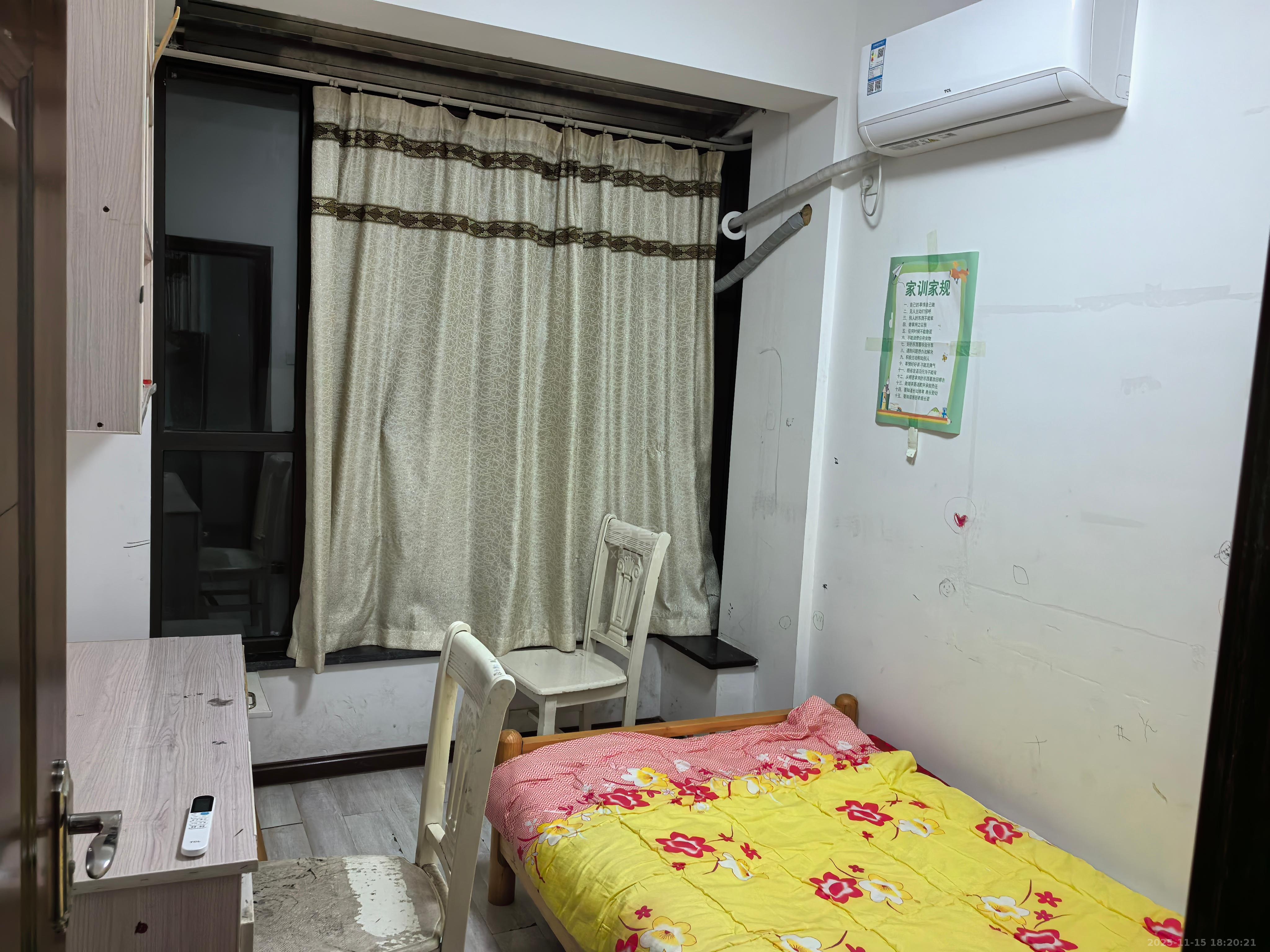 金轮翡翠名园 3室2厅1卫 1600.0元/月 金轮翡翠名园 3室2厅1卫 1600.0元/月室内图