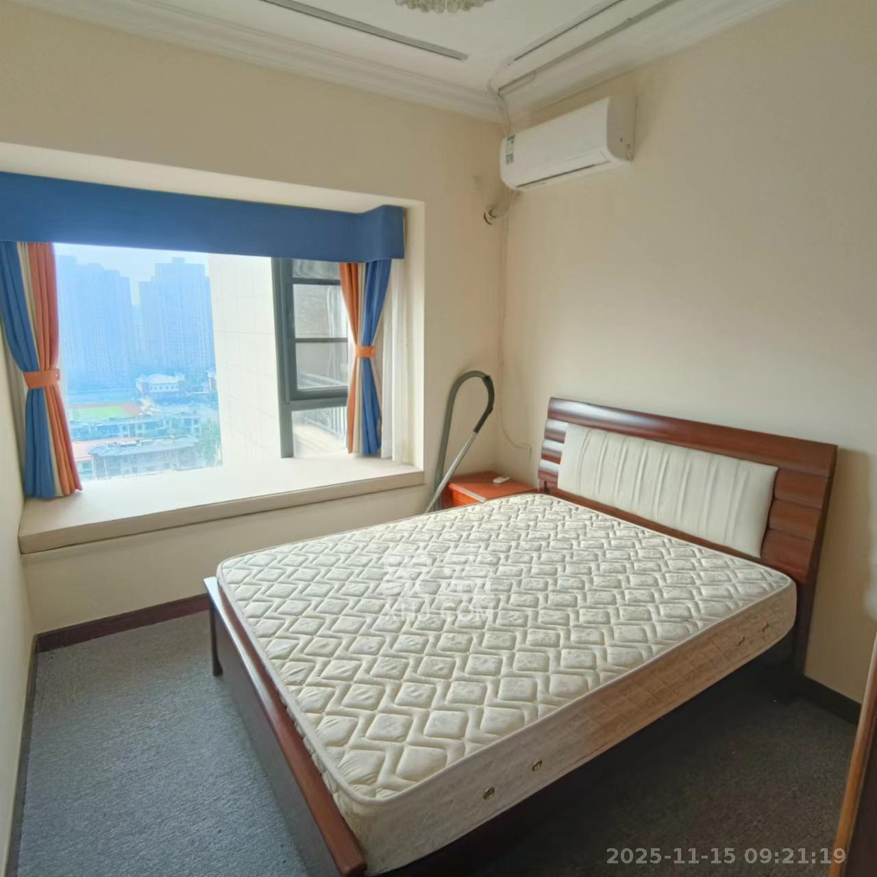 恒大御景天下城一期  3室2厅1卫    2200.0元/月室内图