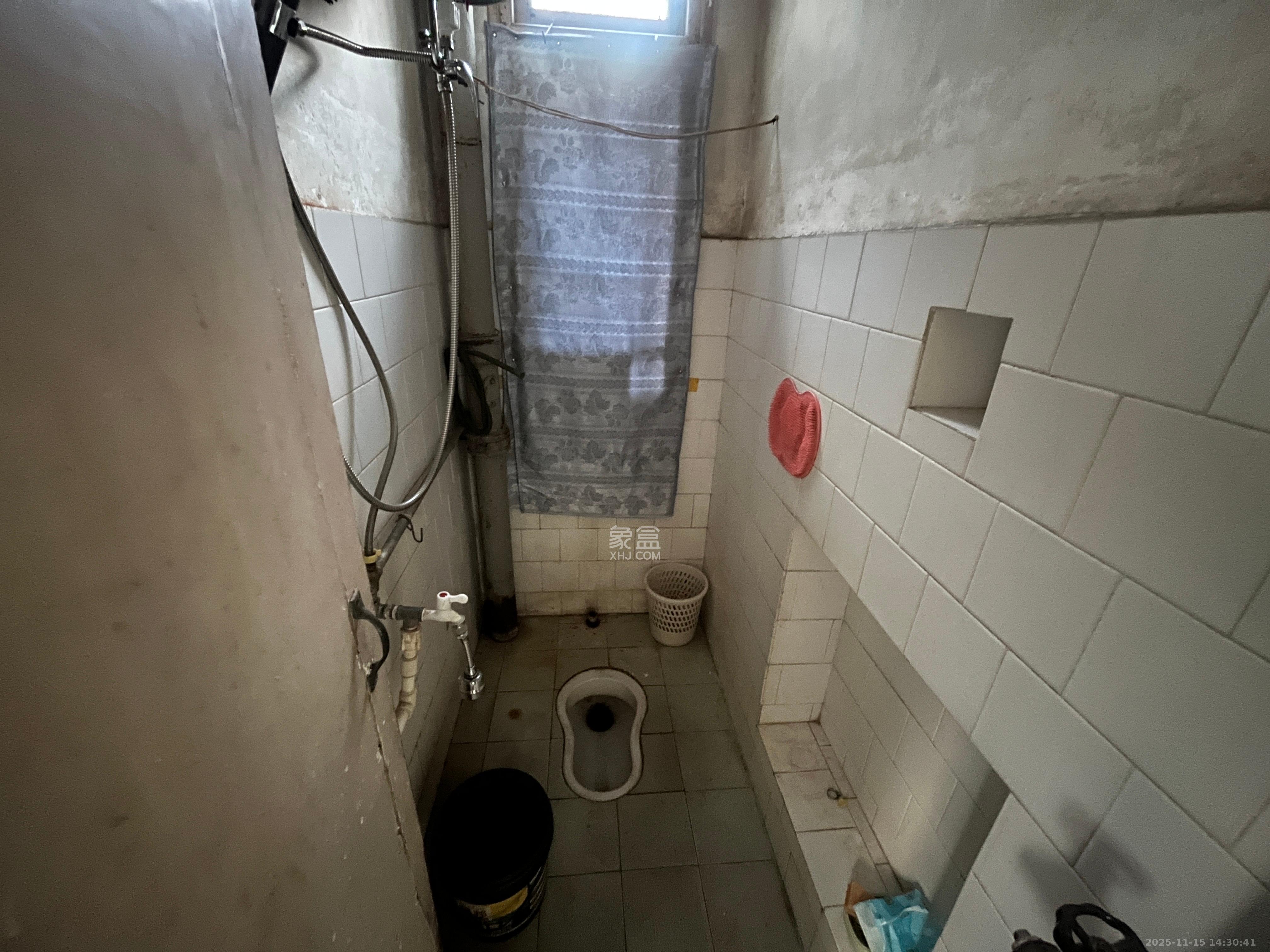 东风二村社区房  1室0厅0卫    1200.0元/月室内图