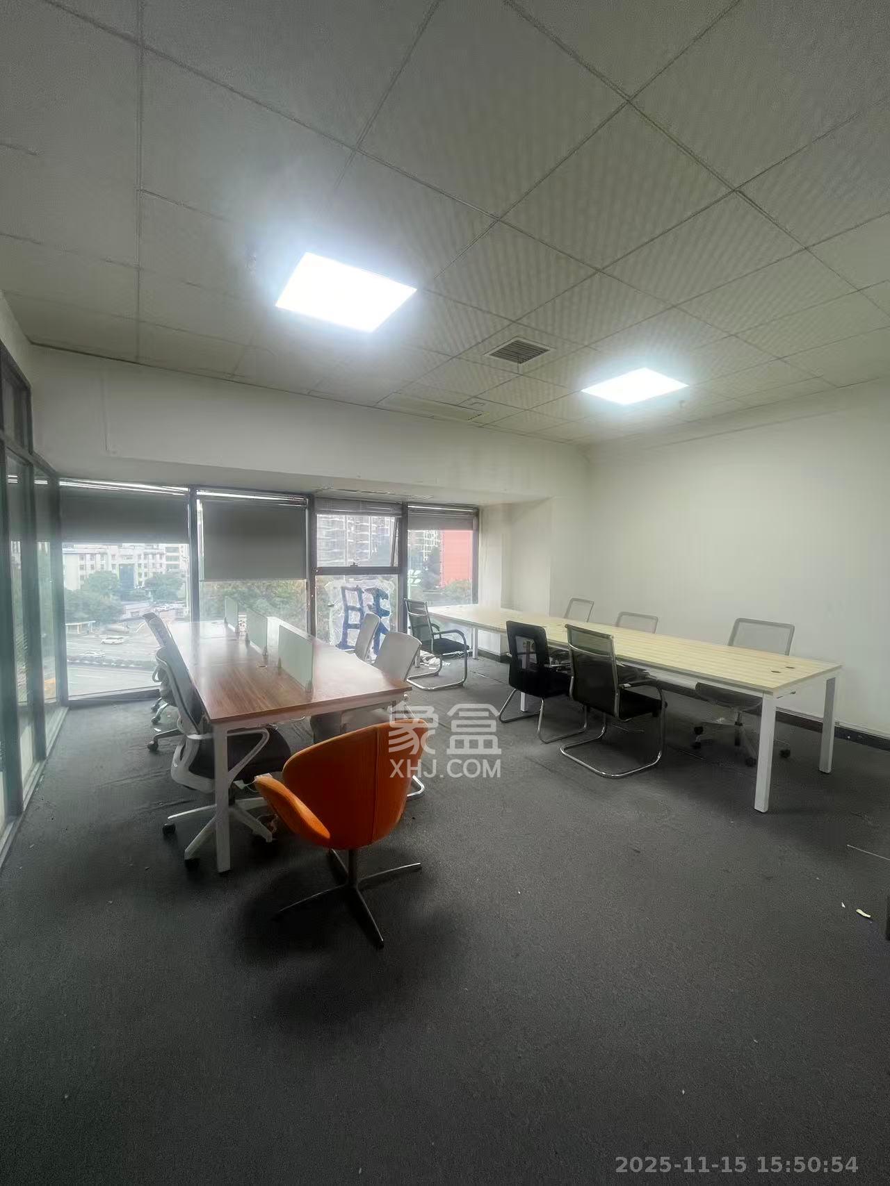 达美D6区   54.03㎡      5300.0元/月室内图