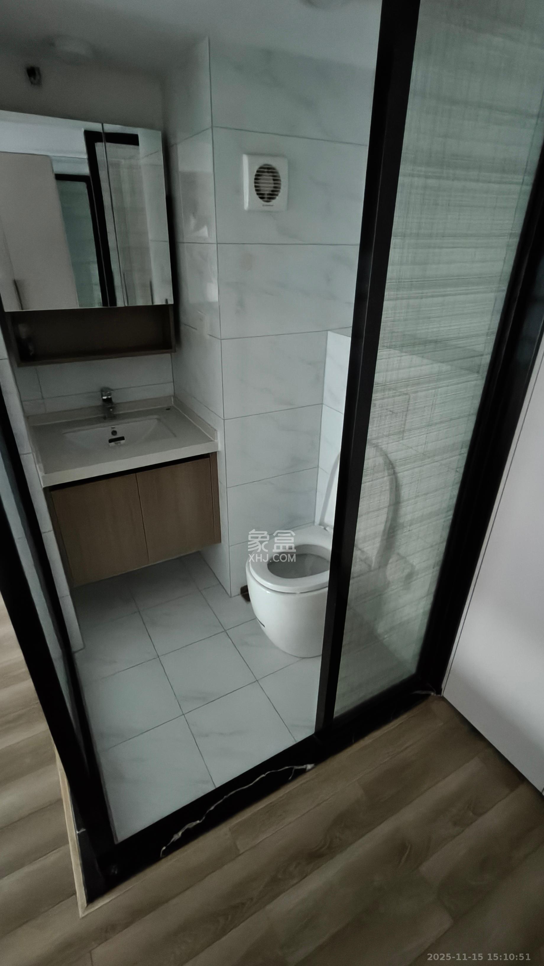 藏珑湖上公馆  1室0厅0卫    3000.0元/月室内图