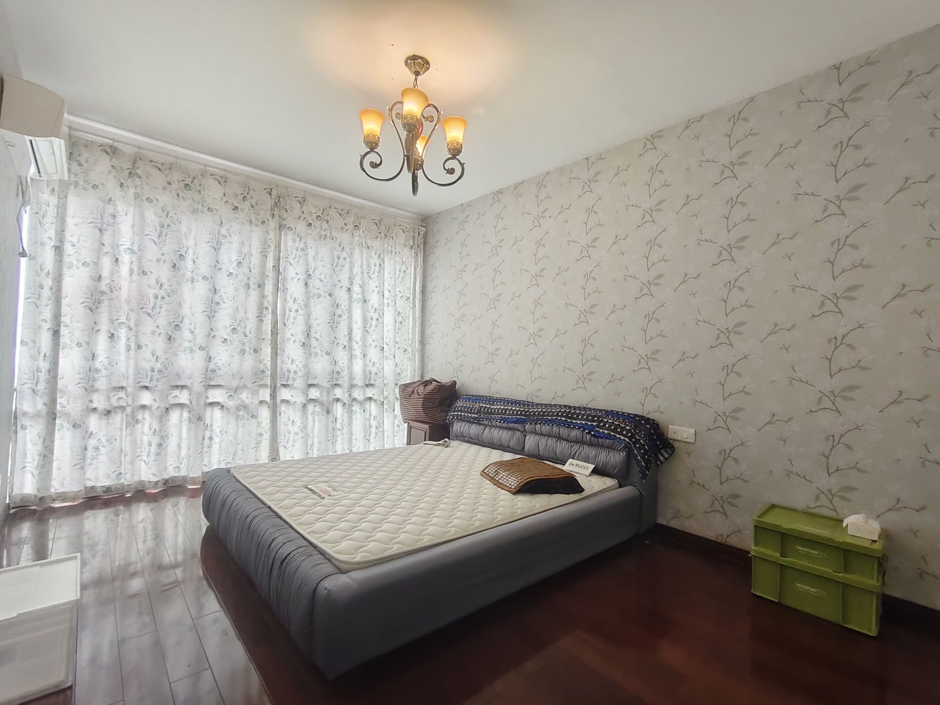 中央皇庭  3室2厅2卫    55.8万室内图