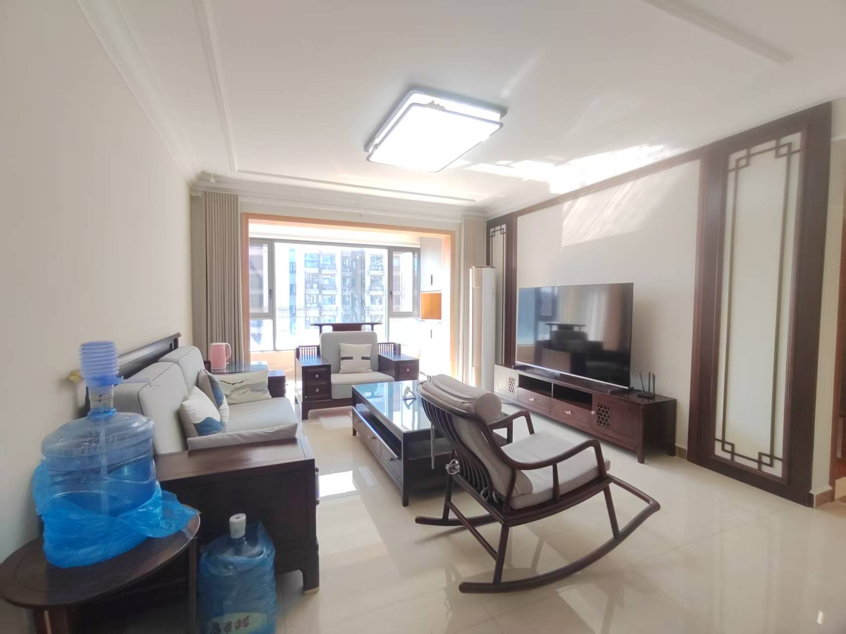 恒大华府  4室2厅2卫    128.0万