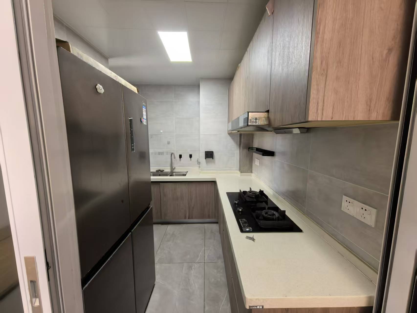 金轮津桥华府 3室2厅2卫 60.0万 金轮津桥华府 3室2厅2卫 60.0万室内图