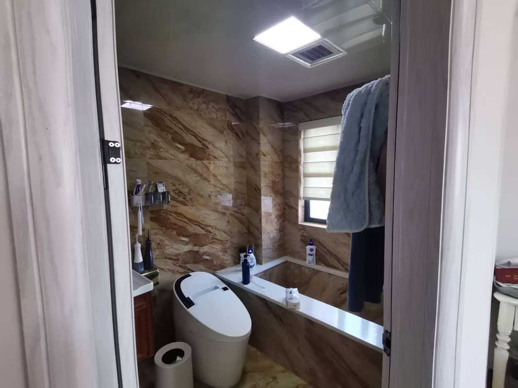 天元区锦绣华都  4室2厅2卫    90.0万室内图