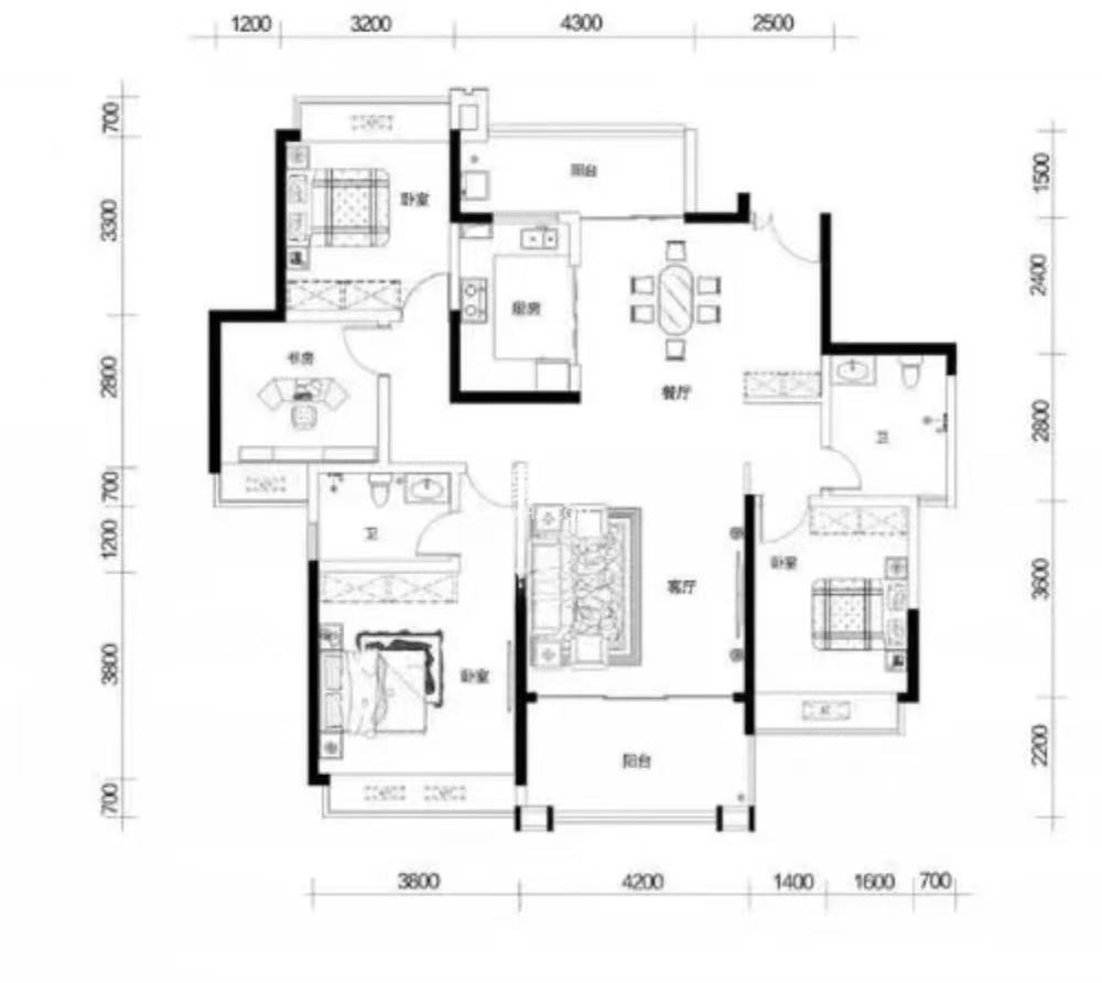经世龙城  4室2厅1卫    82.0万