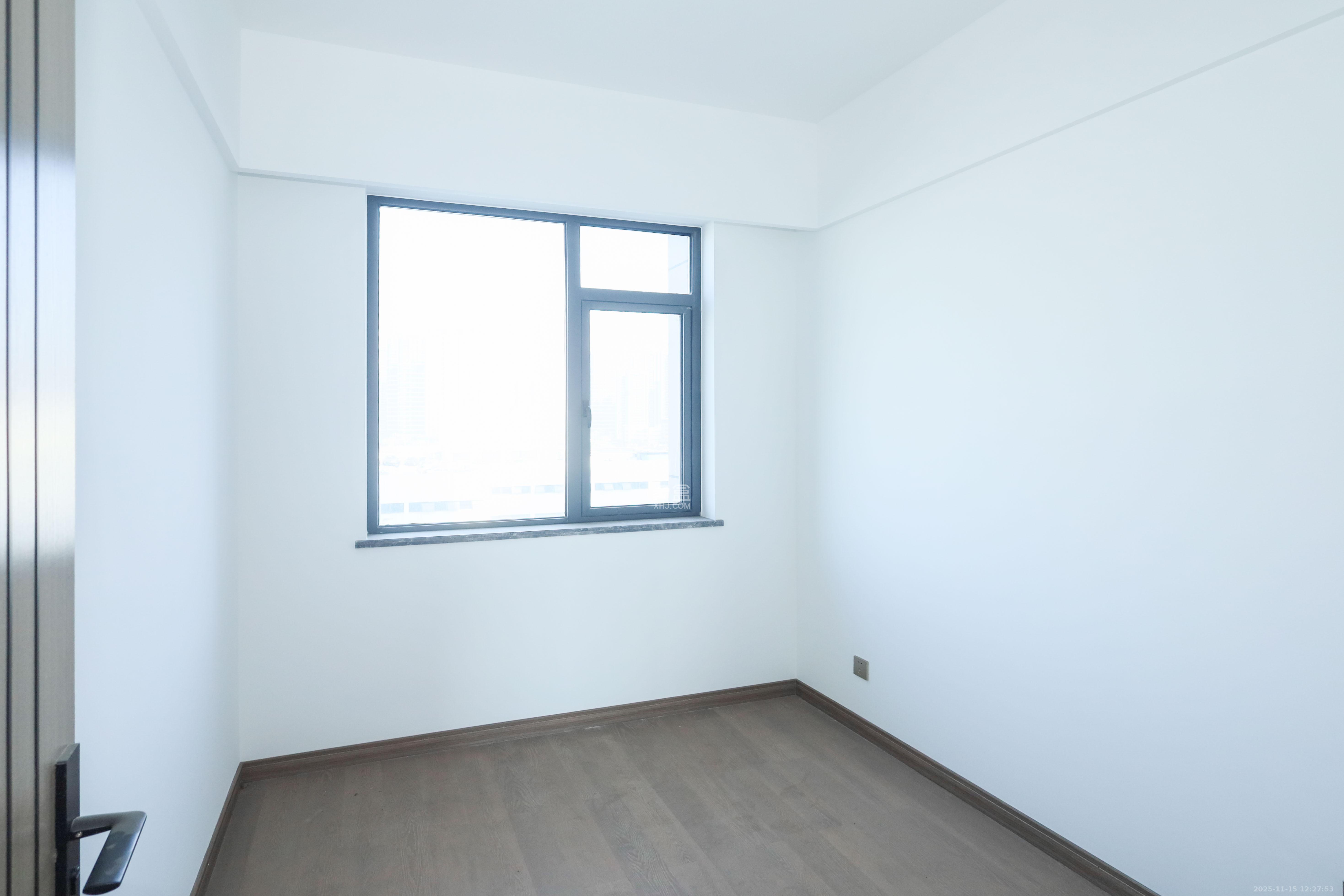 梅溪枫林 4室2厅2卫 145.0万 梅溪枫林 4室2厅2卫 145.0万卧室