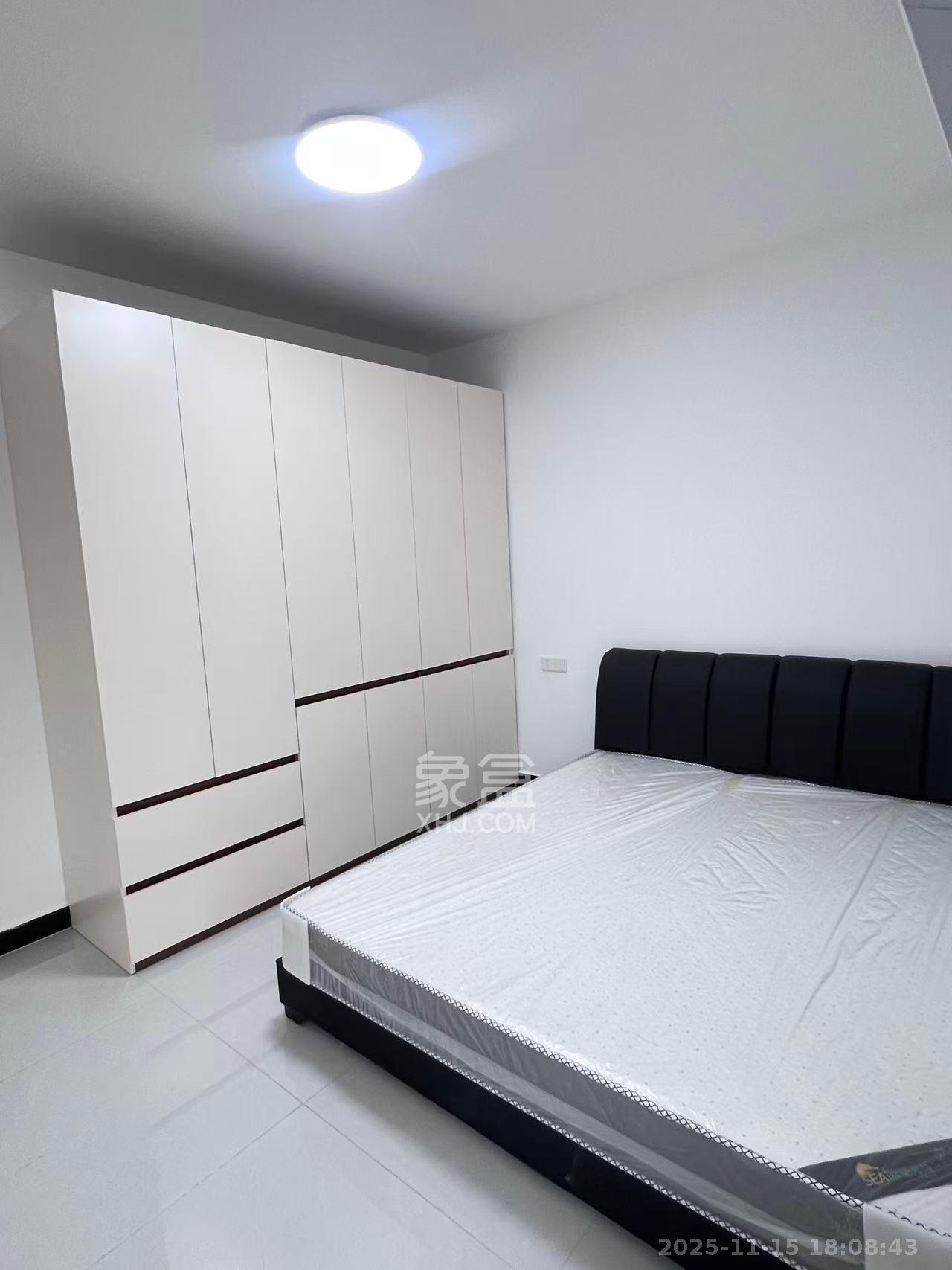 金石蓉园  2室1厅1卫    2300.0元/月室内图